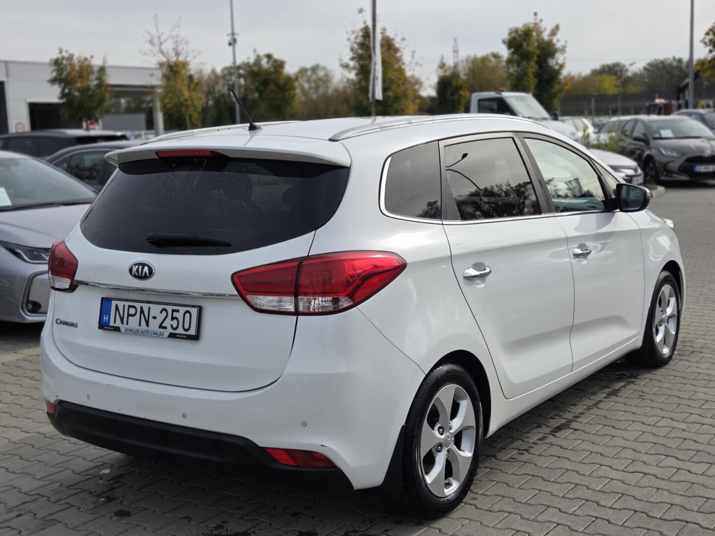Kia Carens