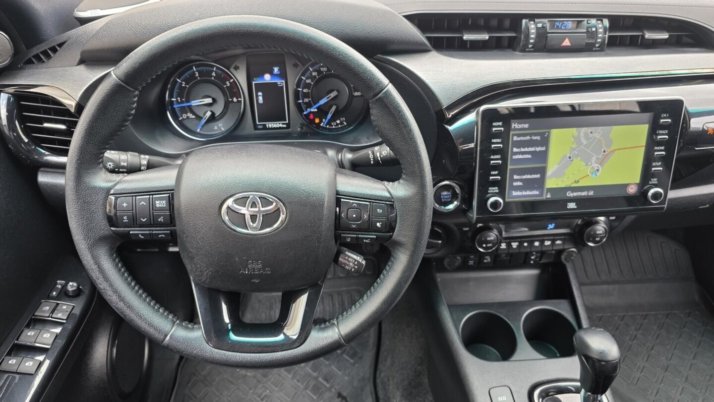 Toyota Hilux