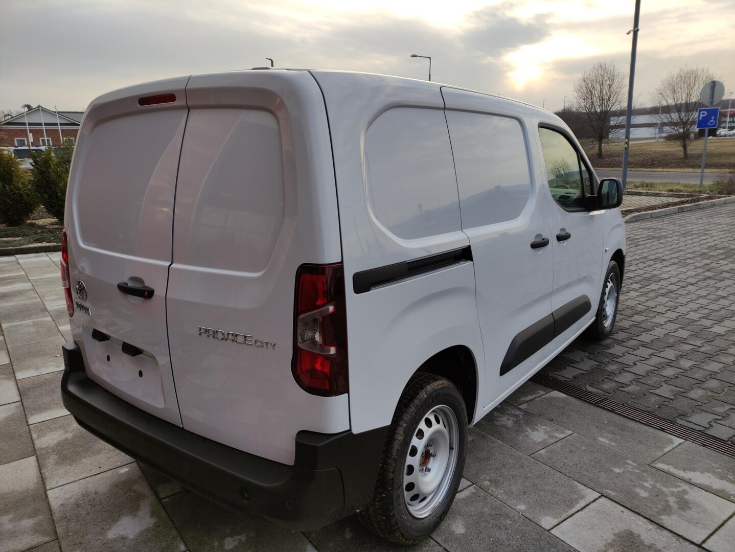 Toyota PROACE