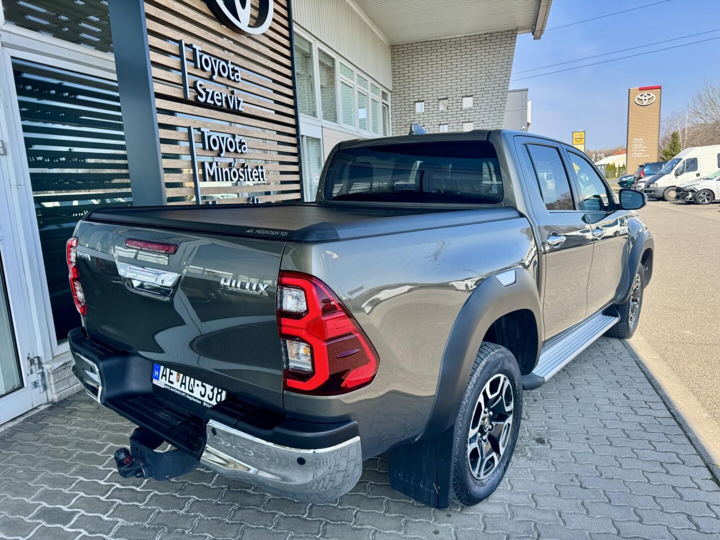 Toyota Hilux