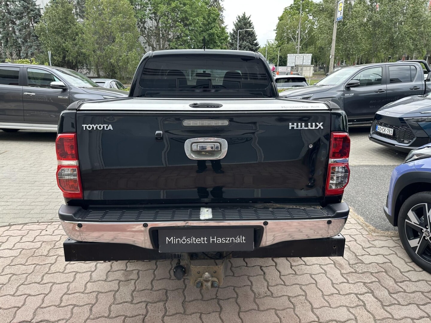 Toyota Hilux