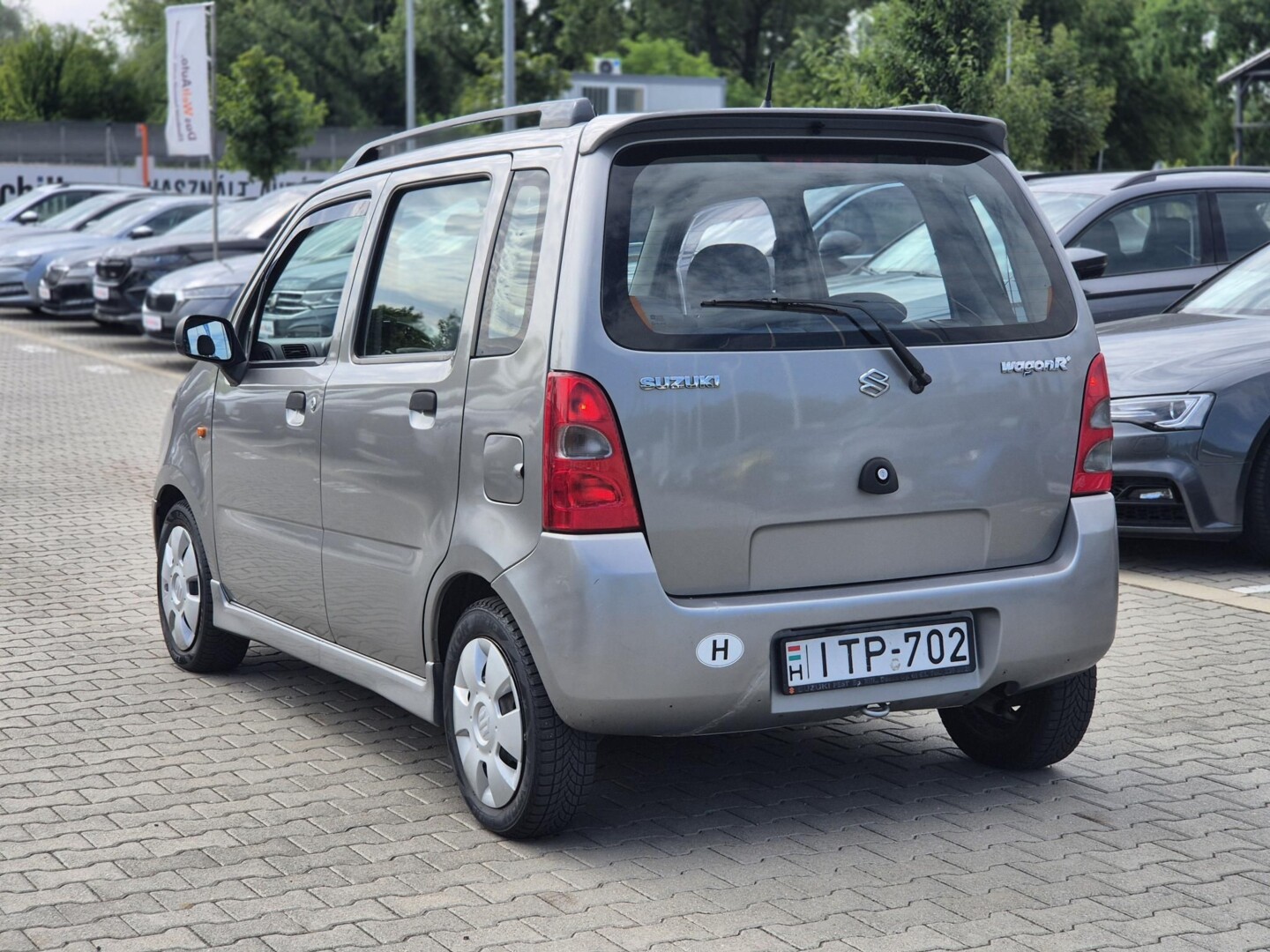 Suzuki Wagon R+