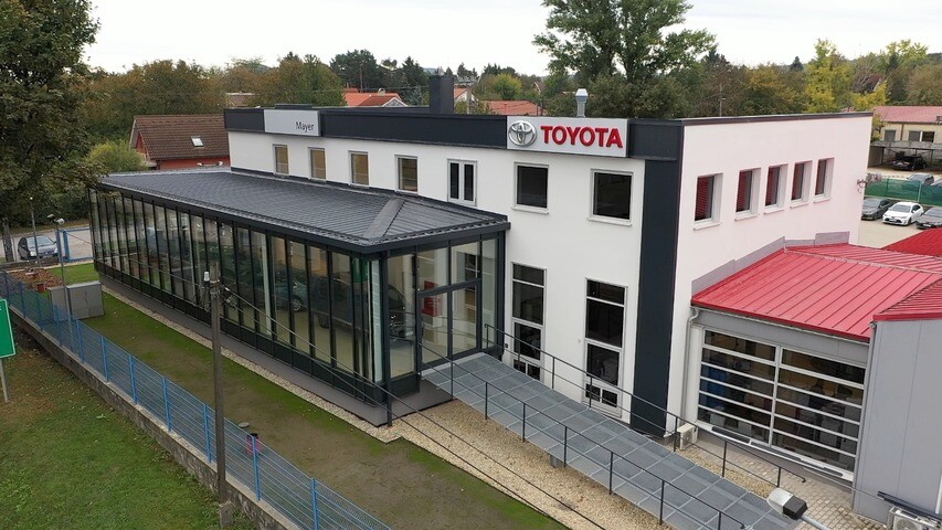 Toyota Mayer (Pilisvörösvár)