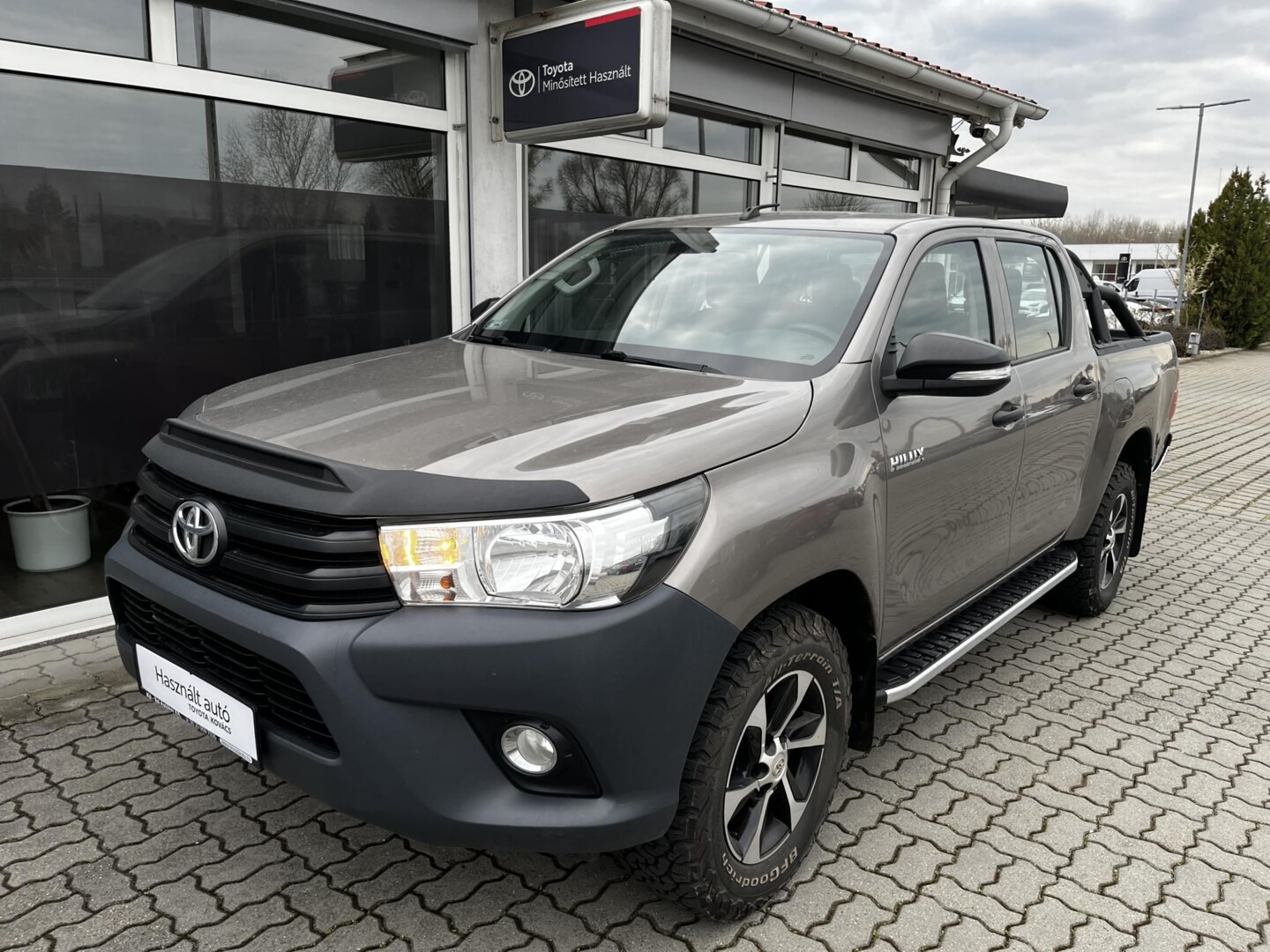 Toyota Hilux