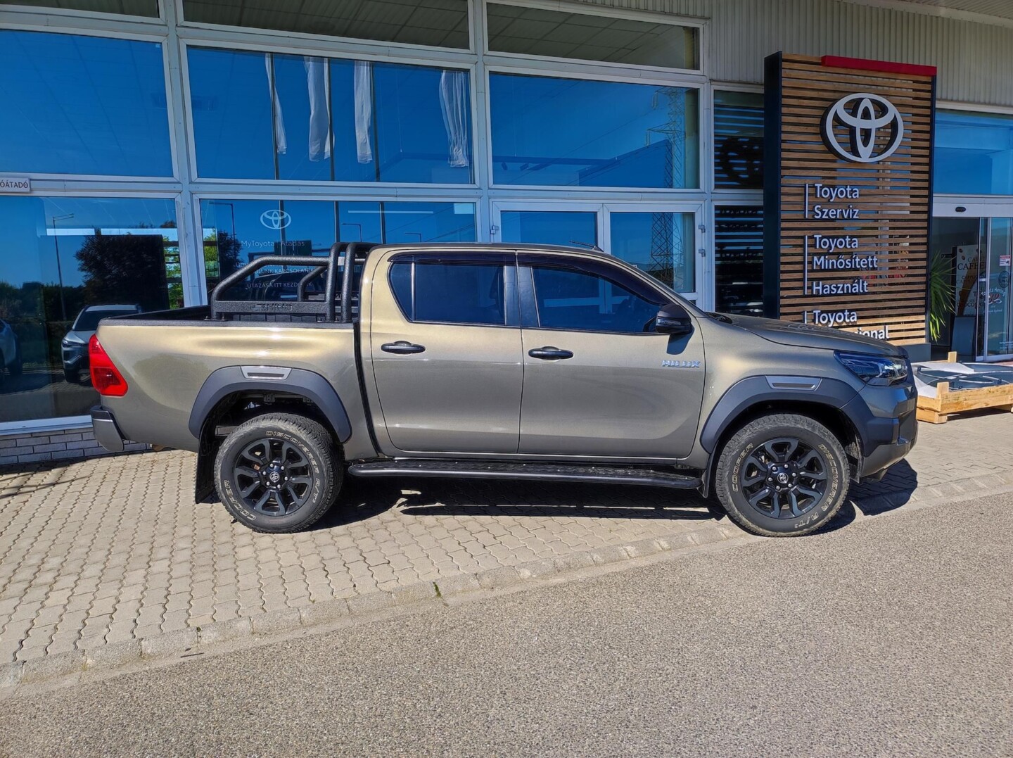 Toyota Hilux