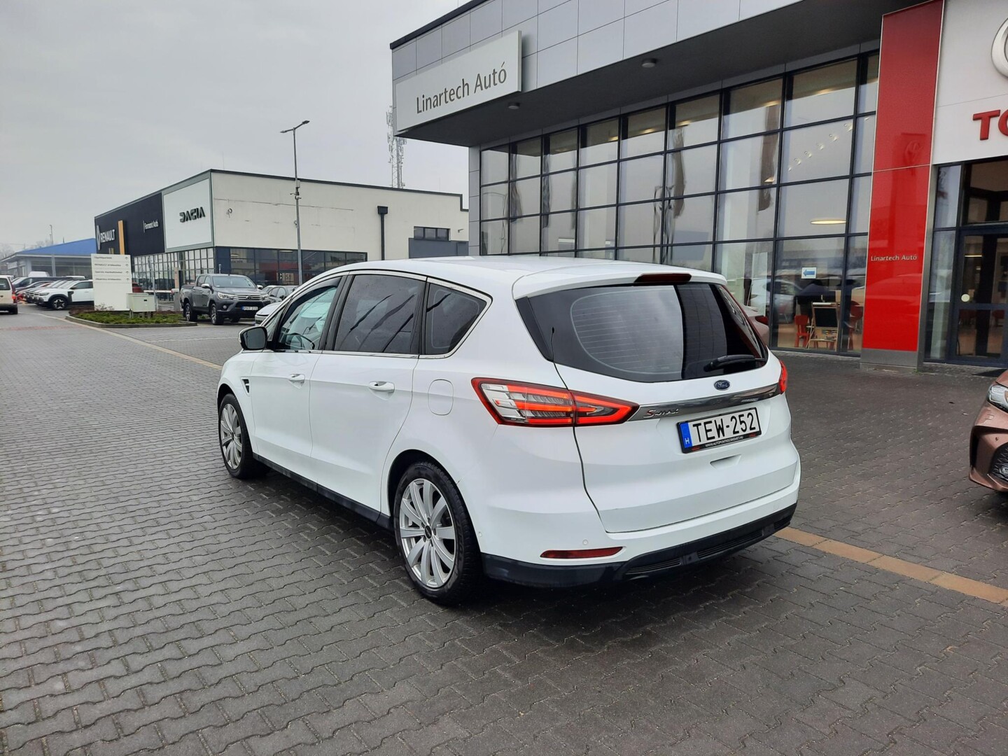 Ford S-Max