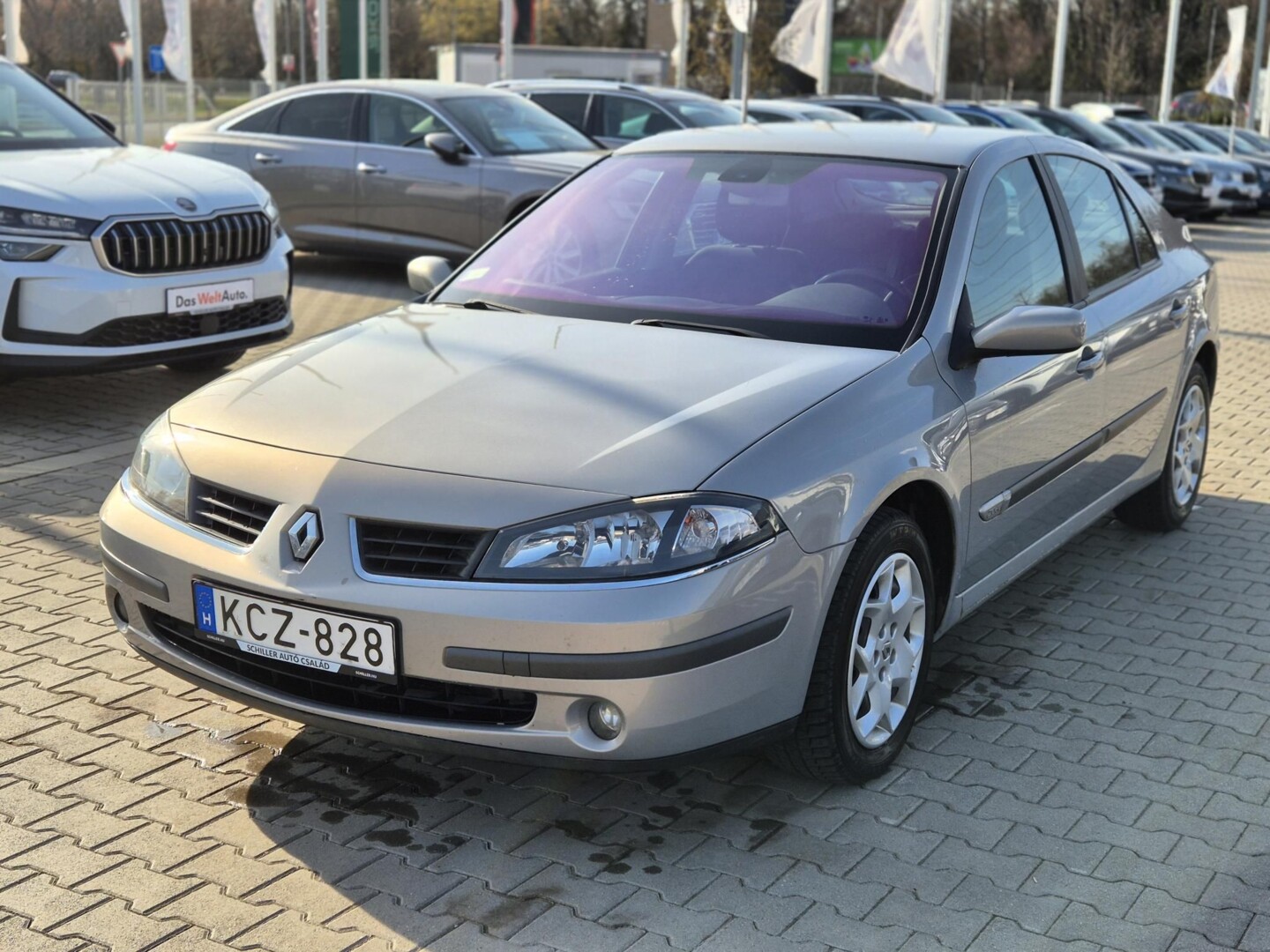 Renault Laguna
