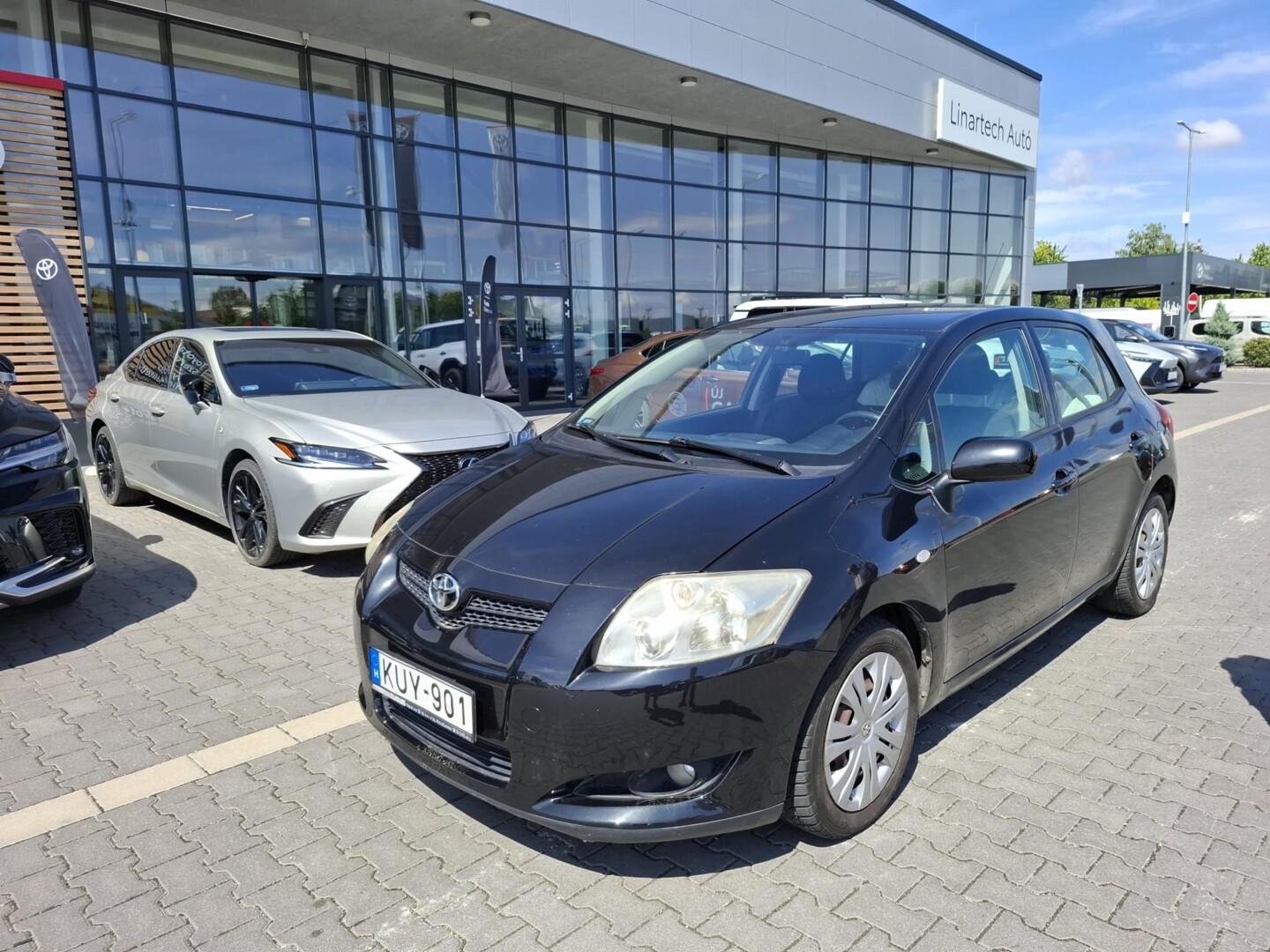 Toyota Auris