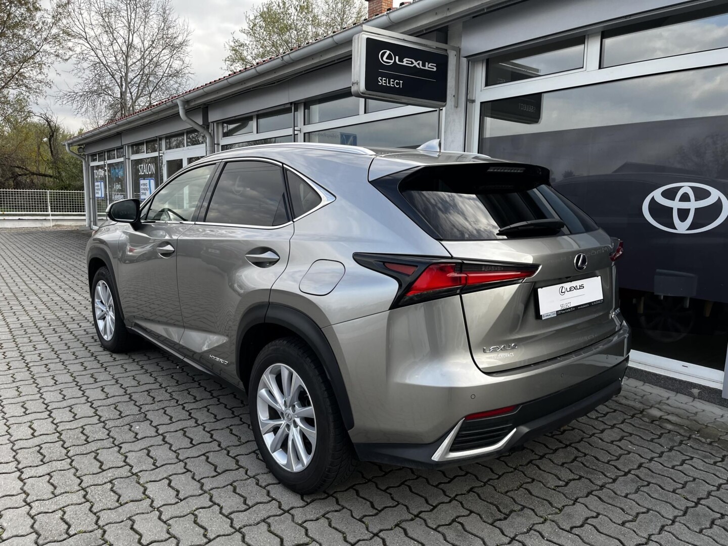 Lexus NX