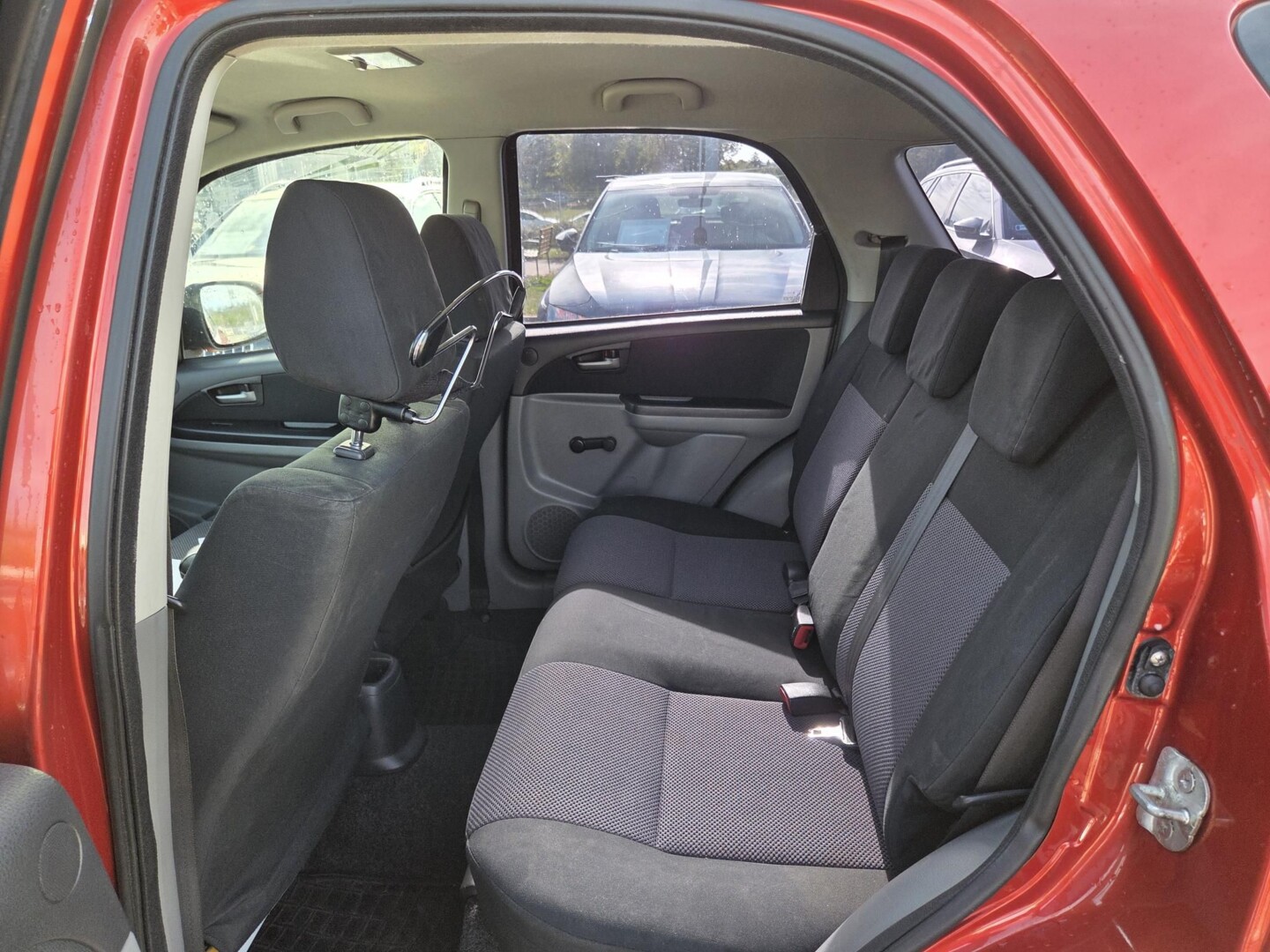 Suzuki SX4
