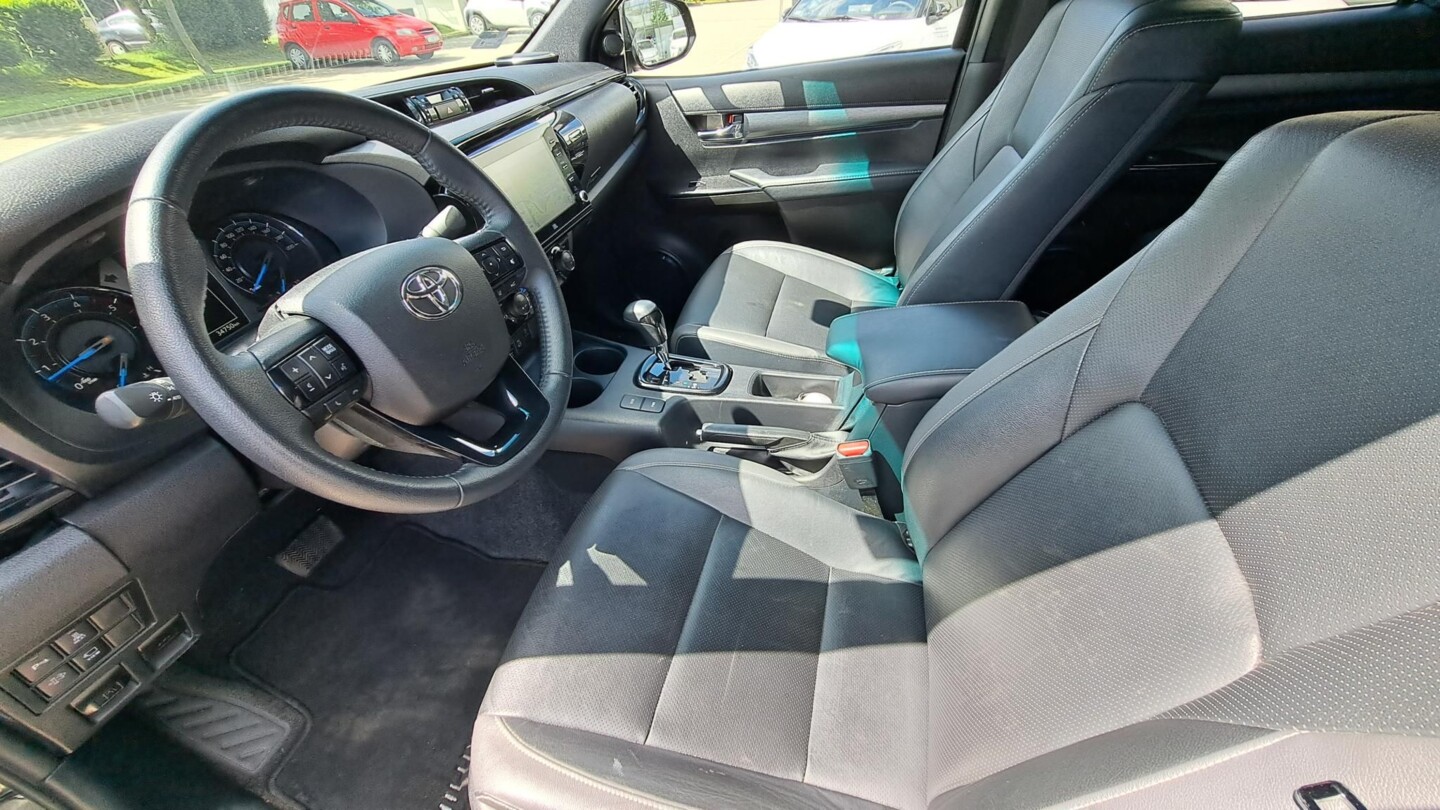 Toyota Hilux