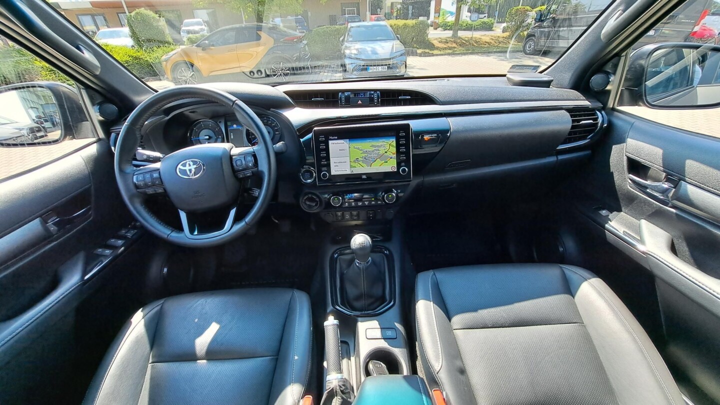 Toyota Hilux