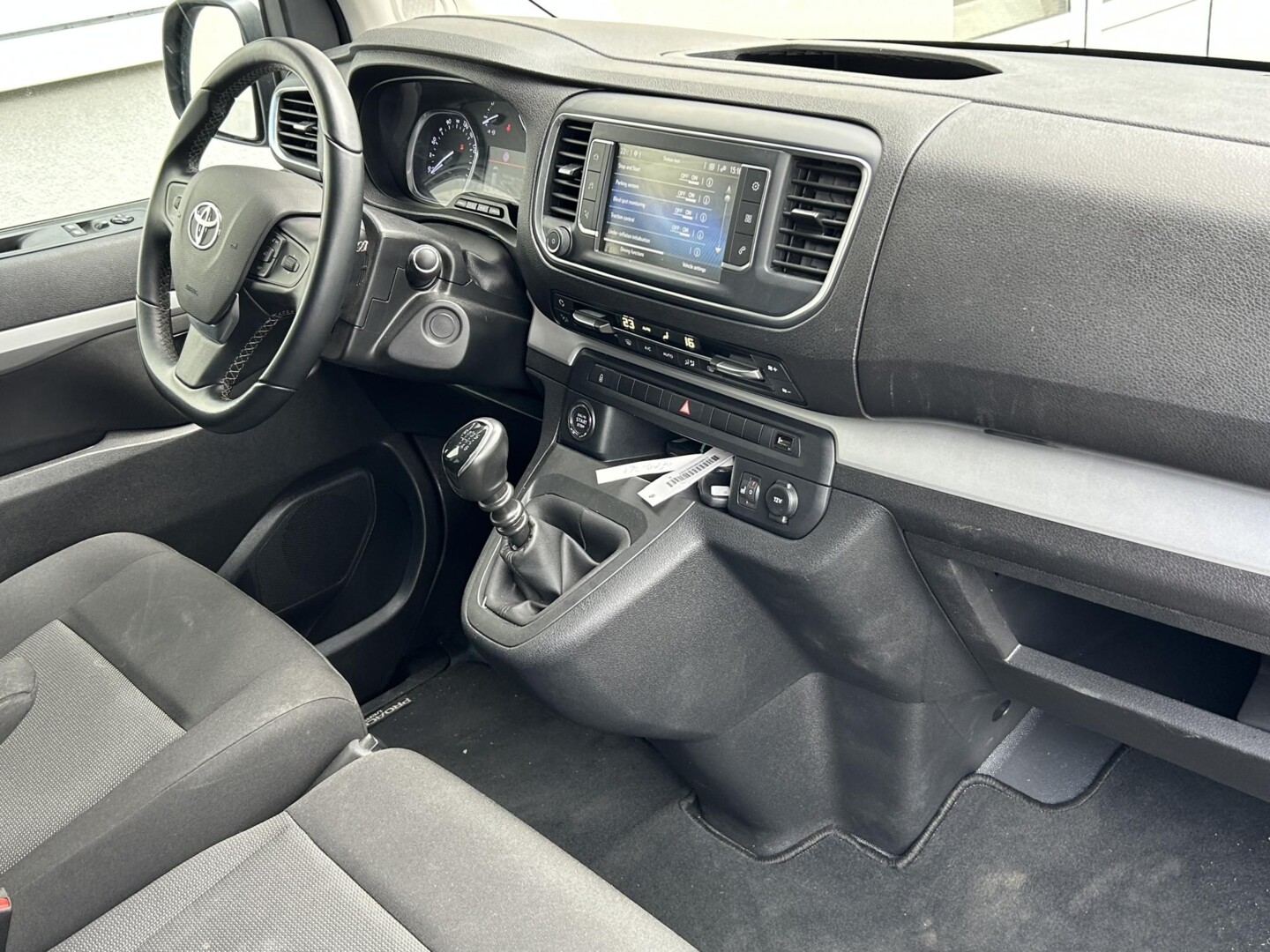 Toyota PROACE