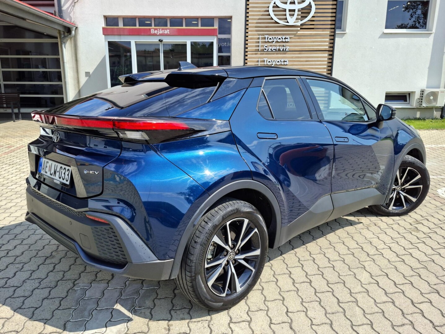 Toyota C-HR