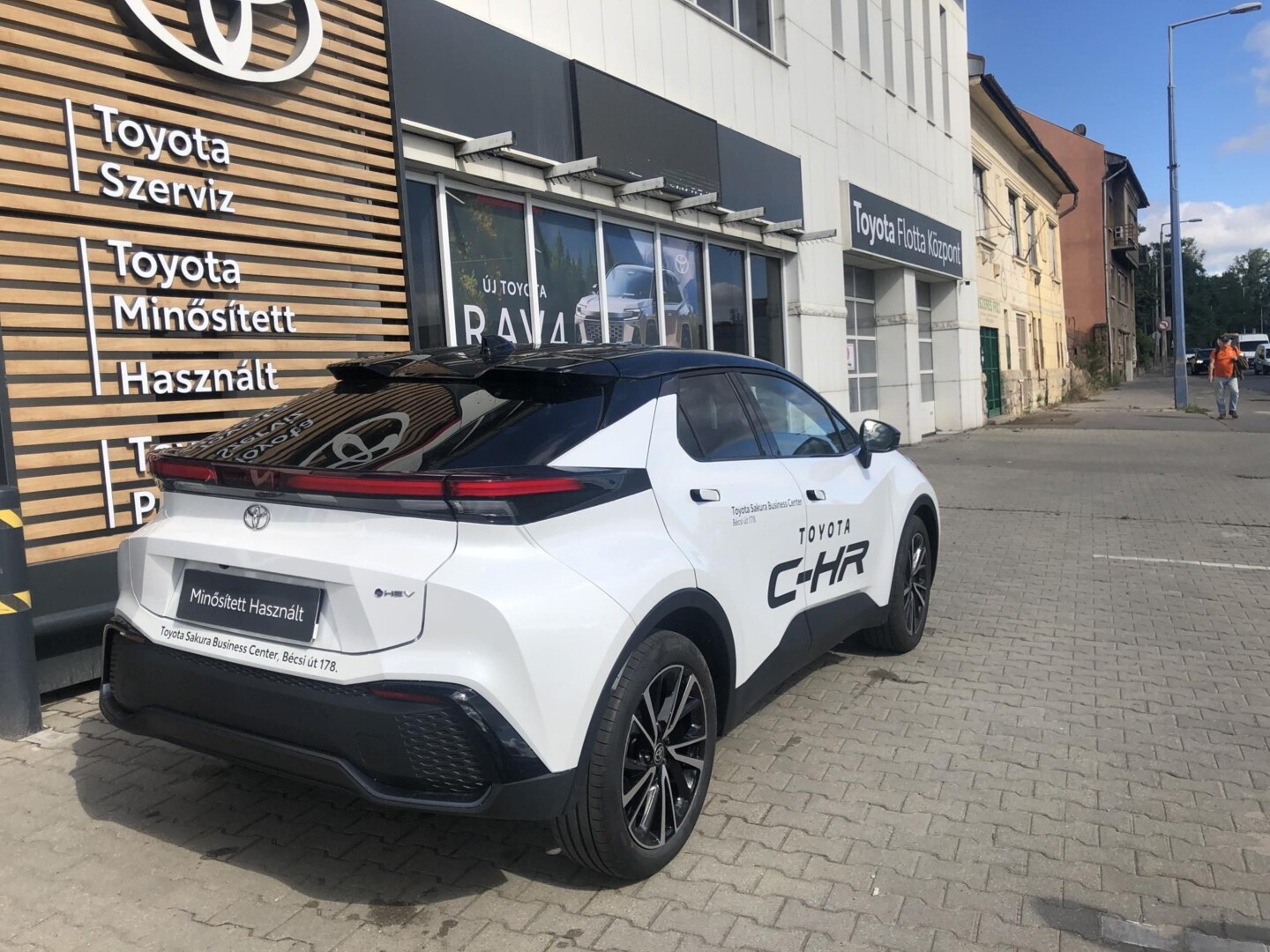 Toyota C-HR