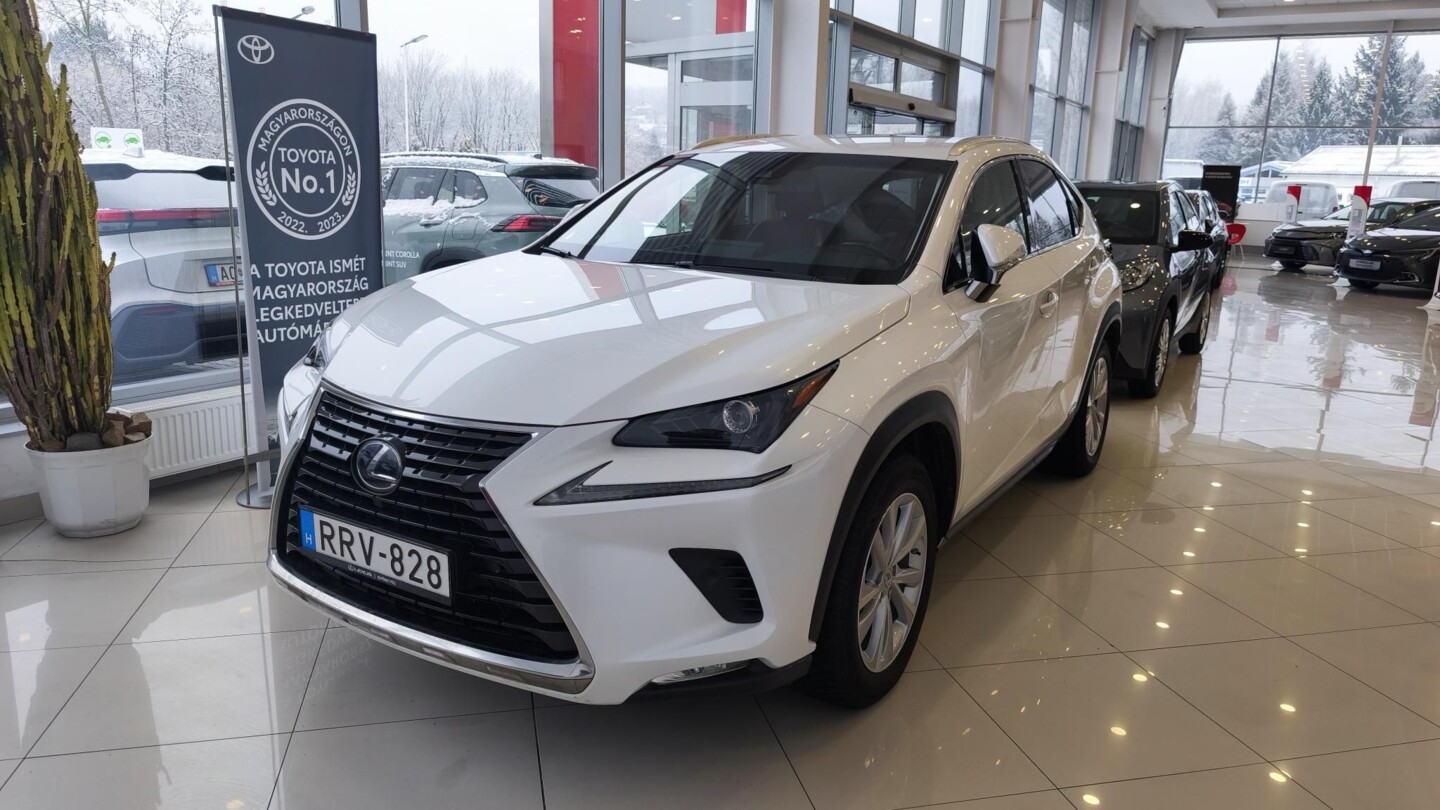 Lexus NX