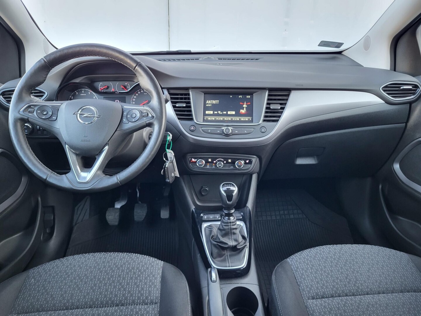 Opel Crossland X