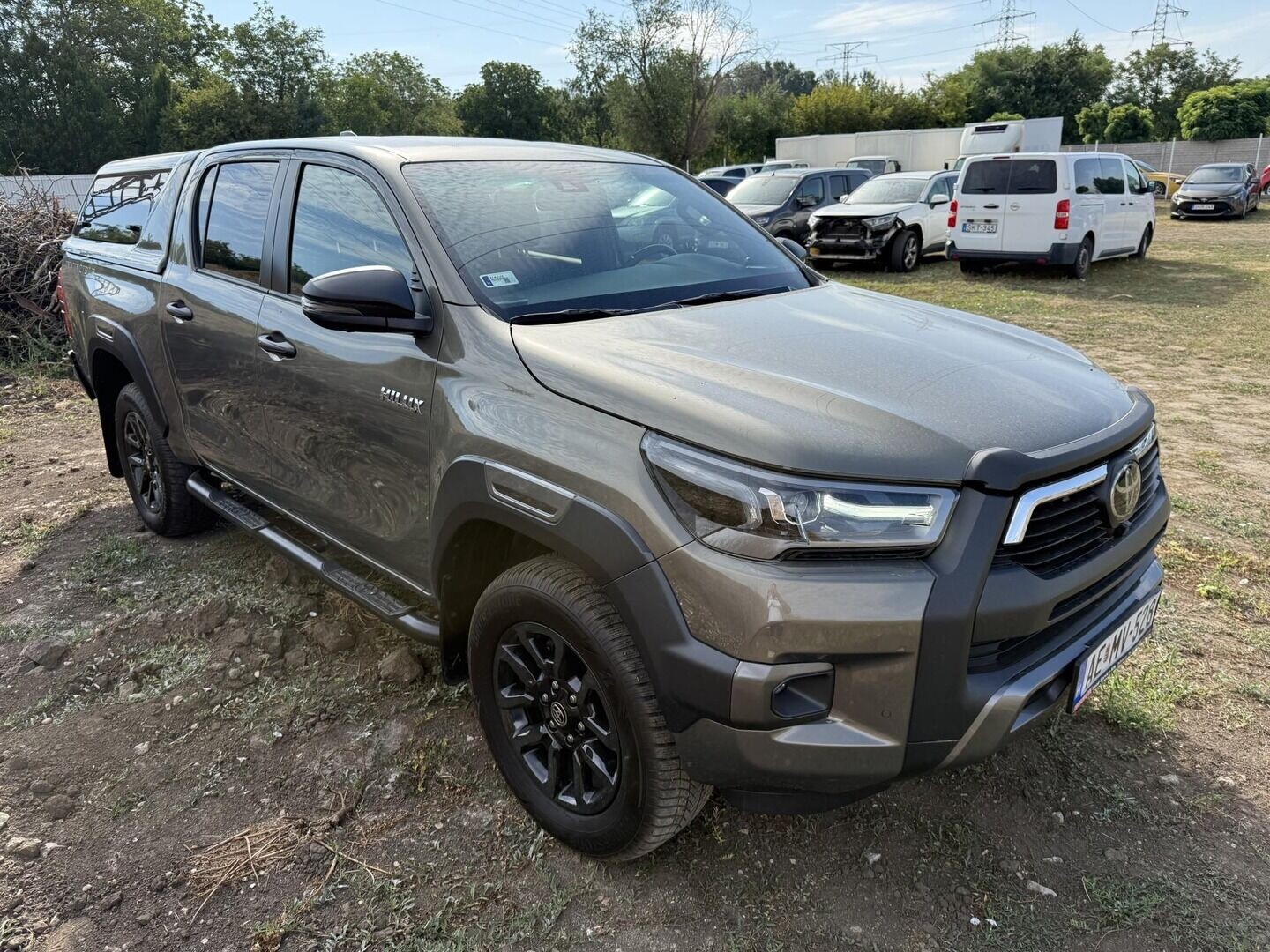 Toyota Hilux