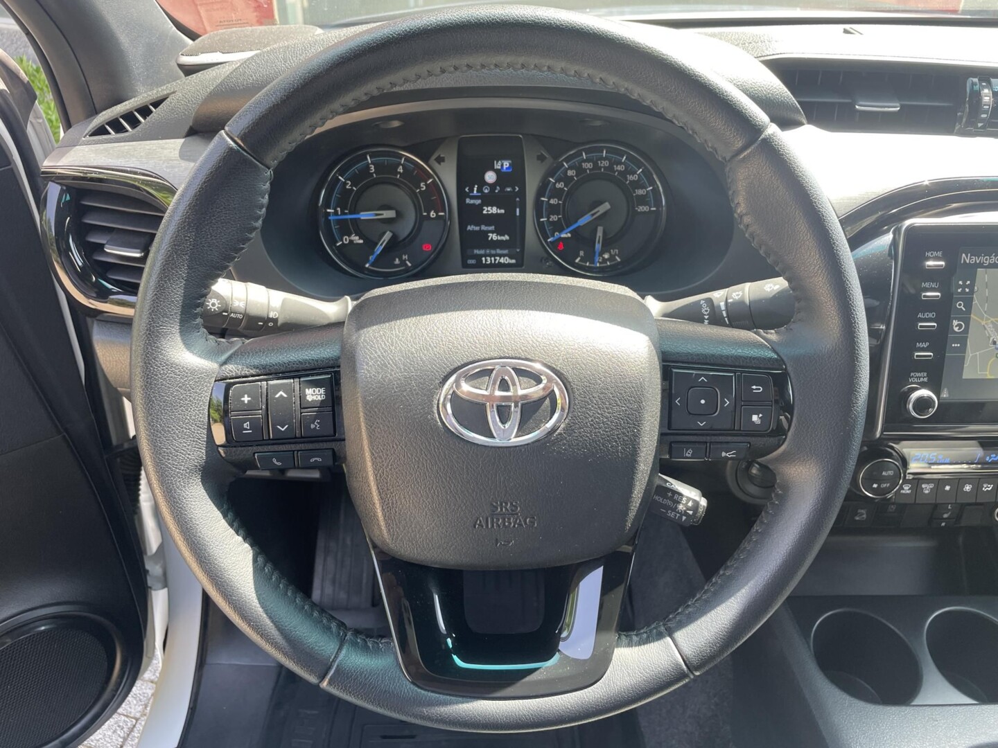 Toyota Hilux