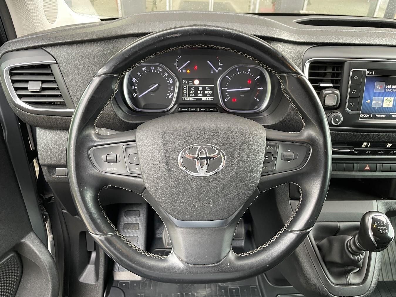 Toyota PROACE