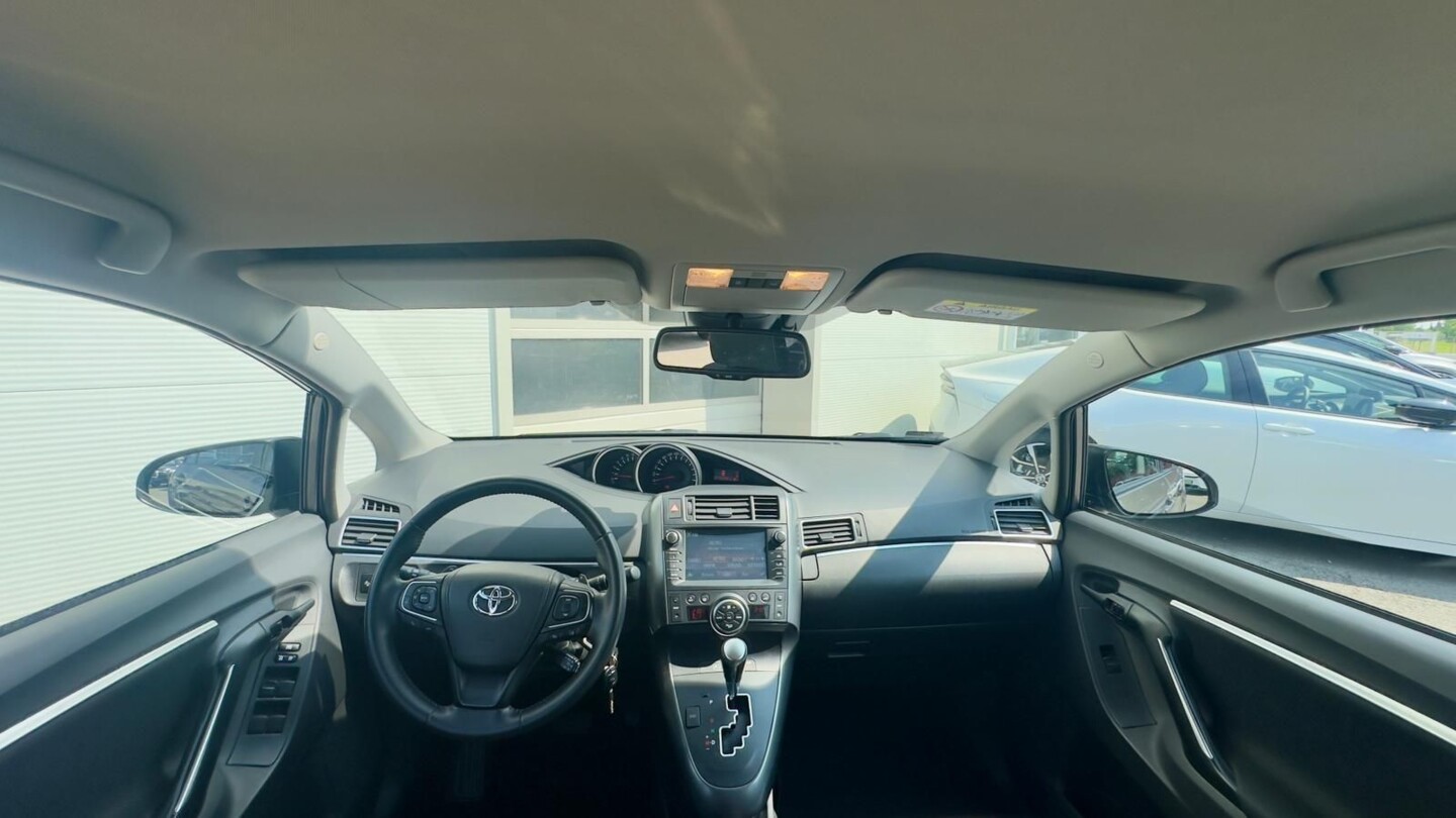 Toyota Verso