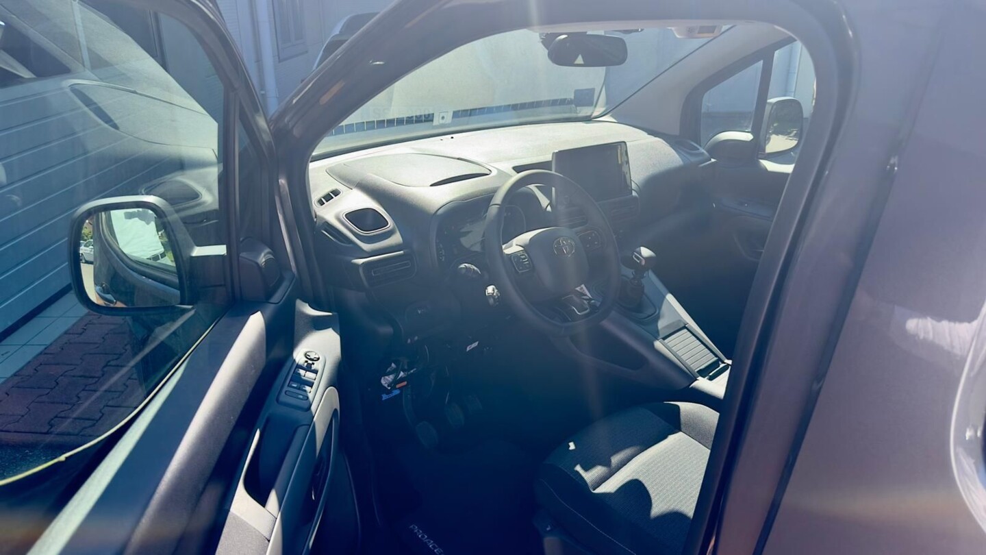 Toyota PROACE