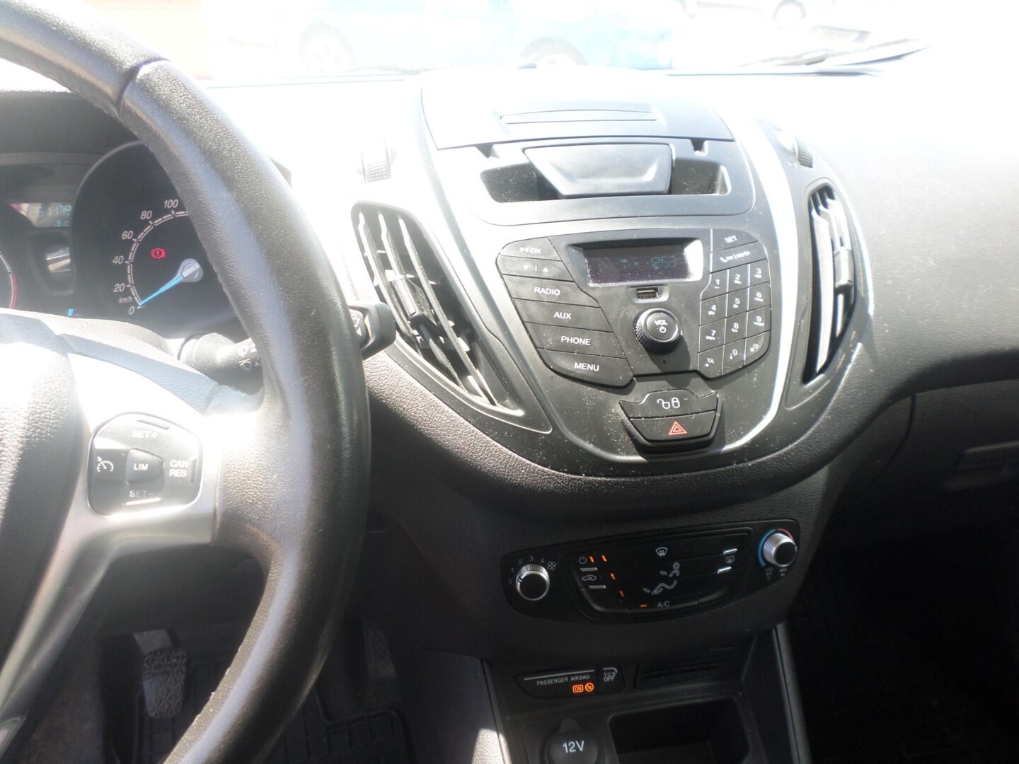 Ford Transit Courier