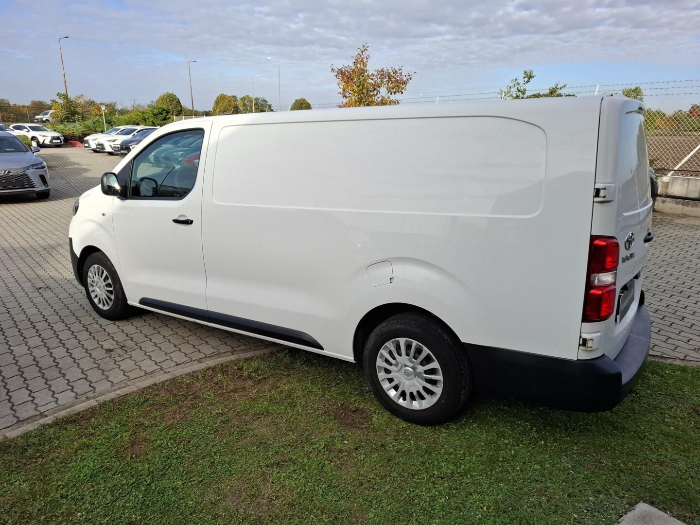 Toyota PROACE
