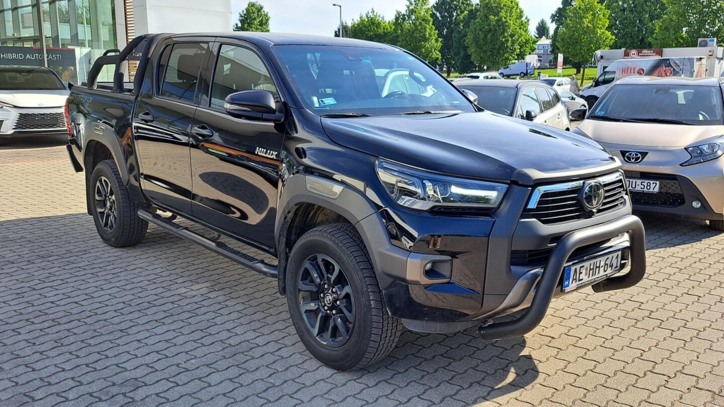 Toyota Hilux