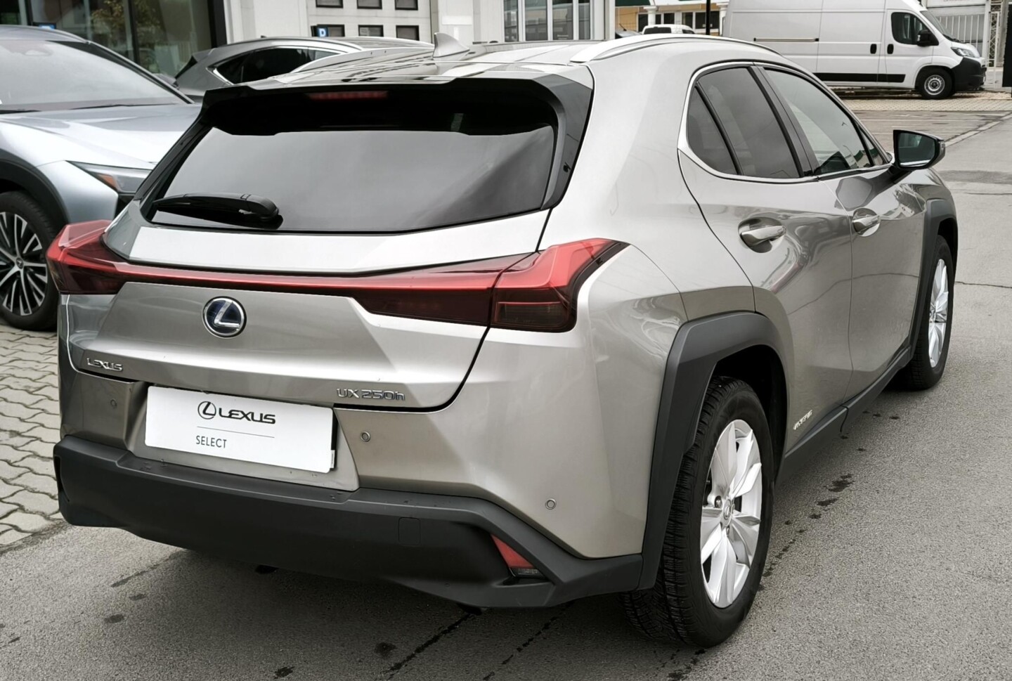 Lexus UX