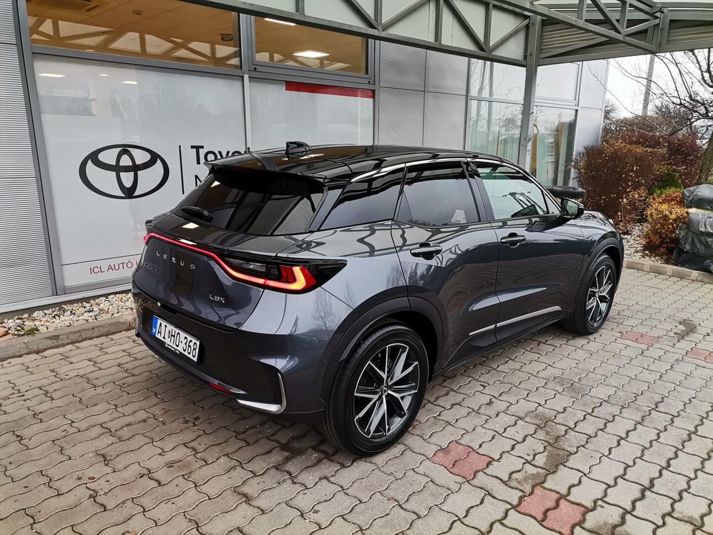 Lexus LBX