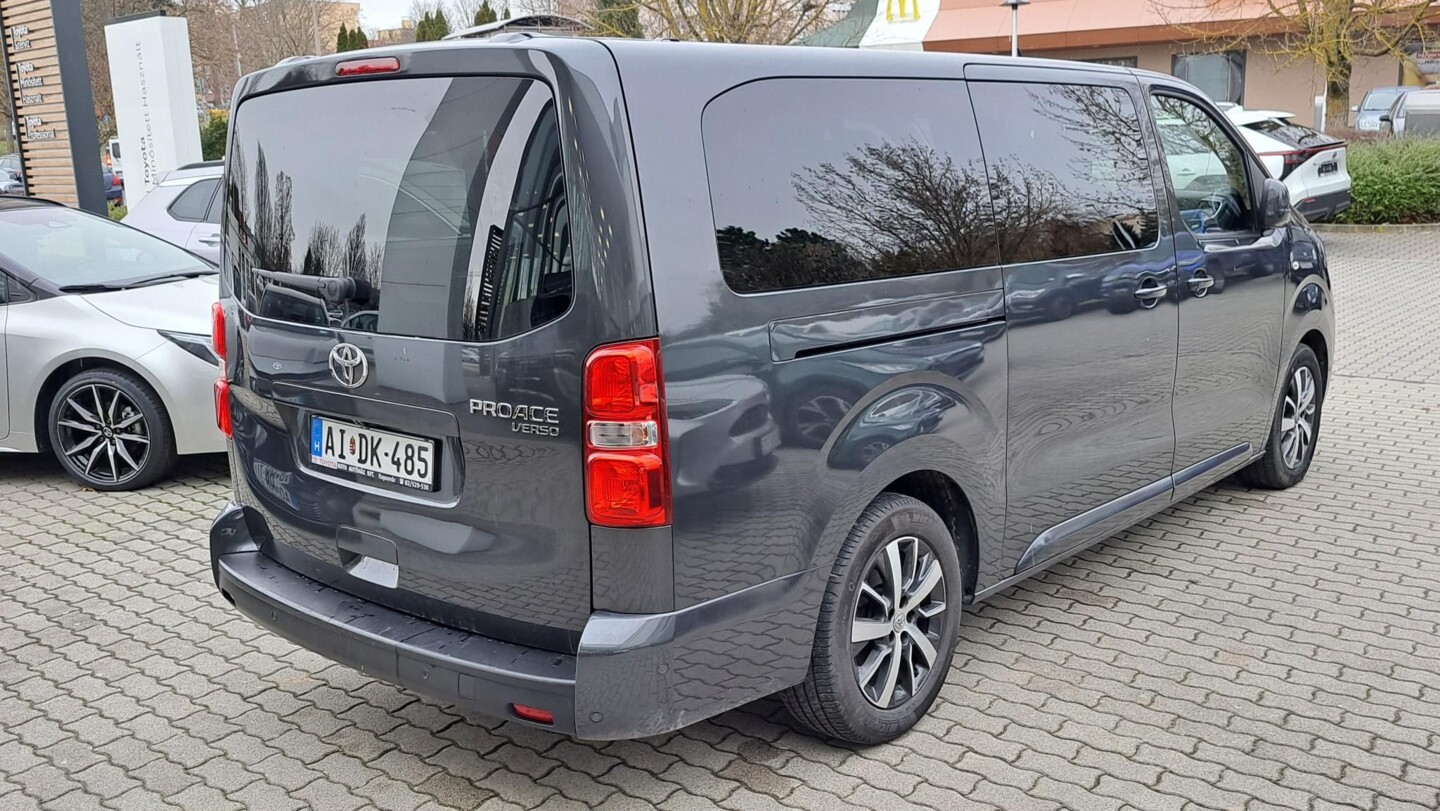 Toyota PROACE