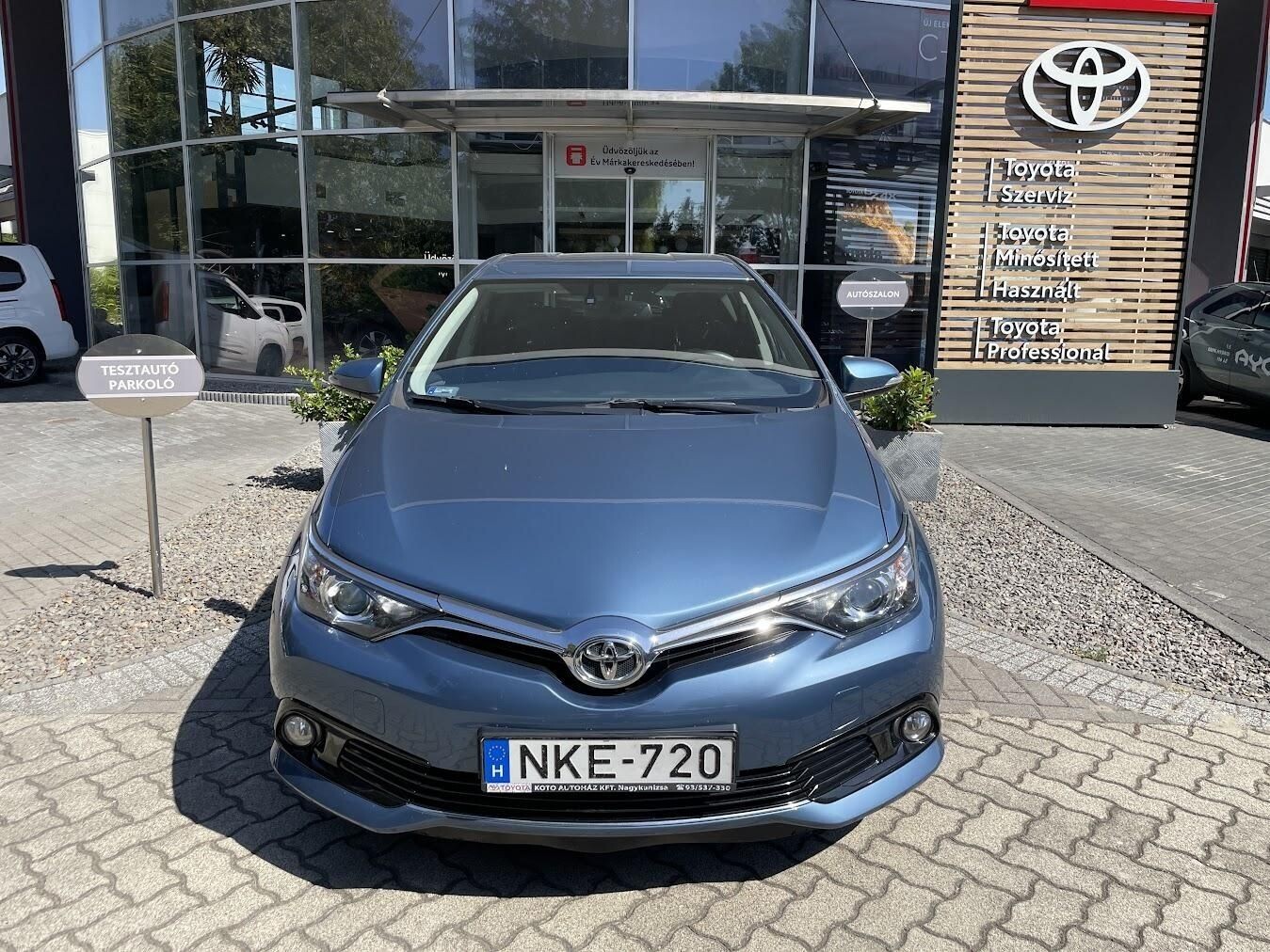 Toyota Auris