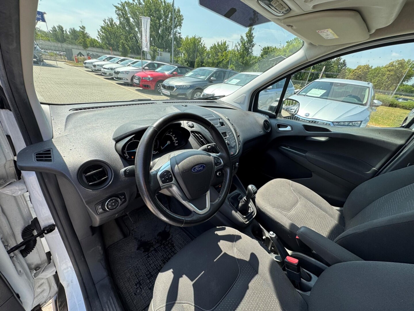 Ford Transit Courier