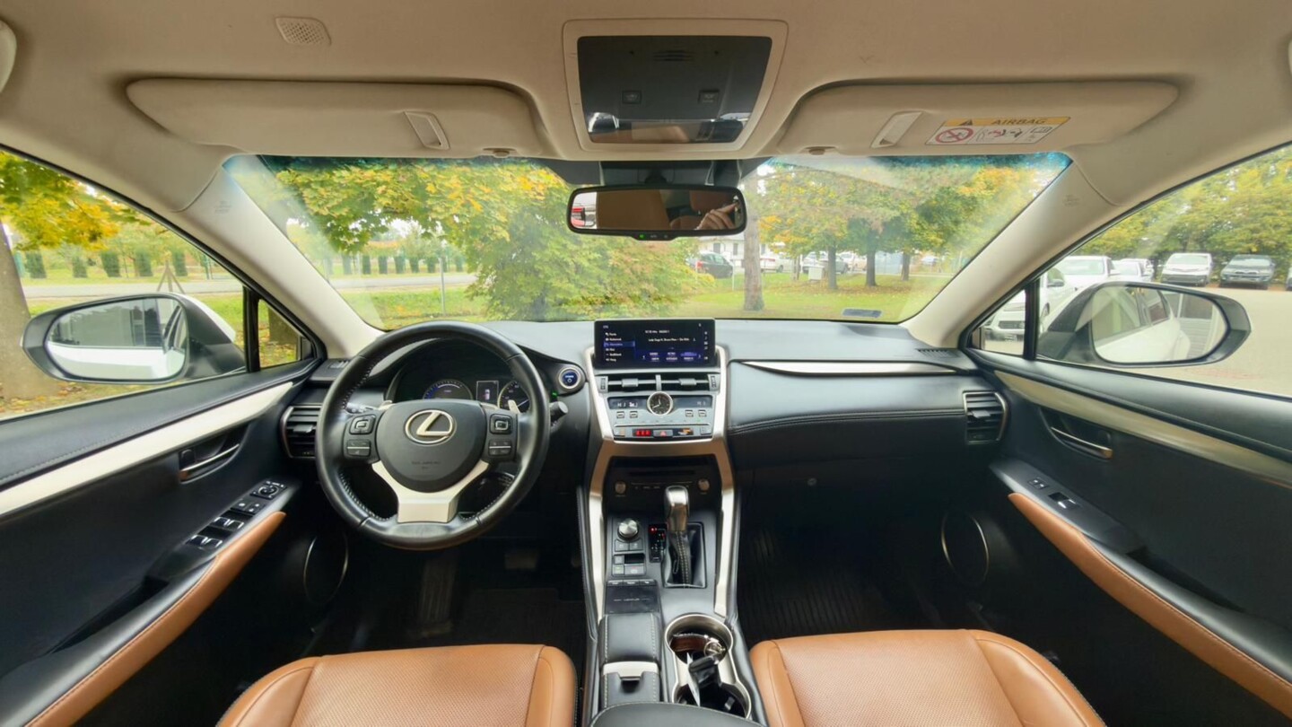 Lexus NX
