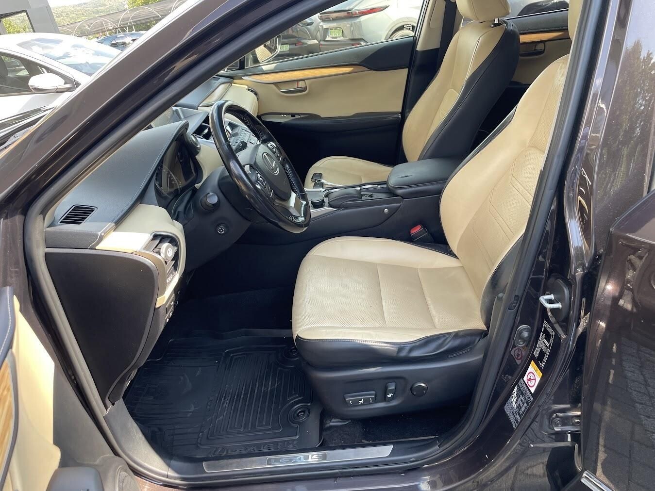 Lexus NX
