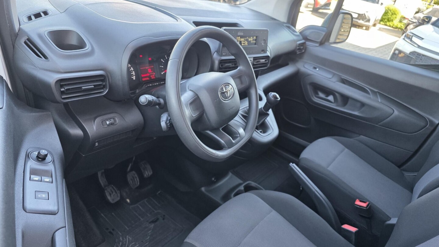Toyota PROACE