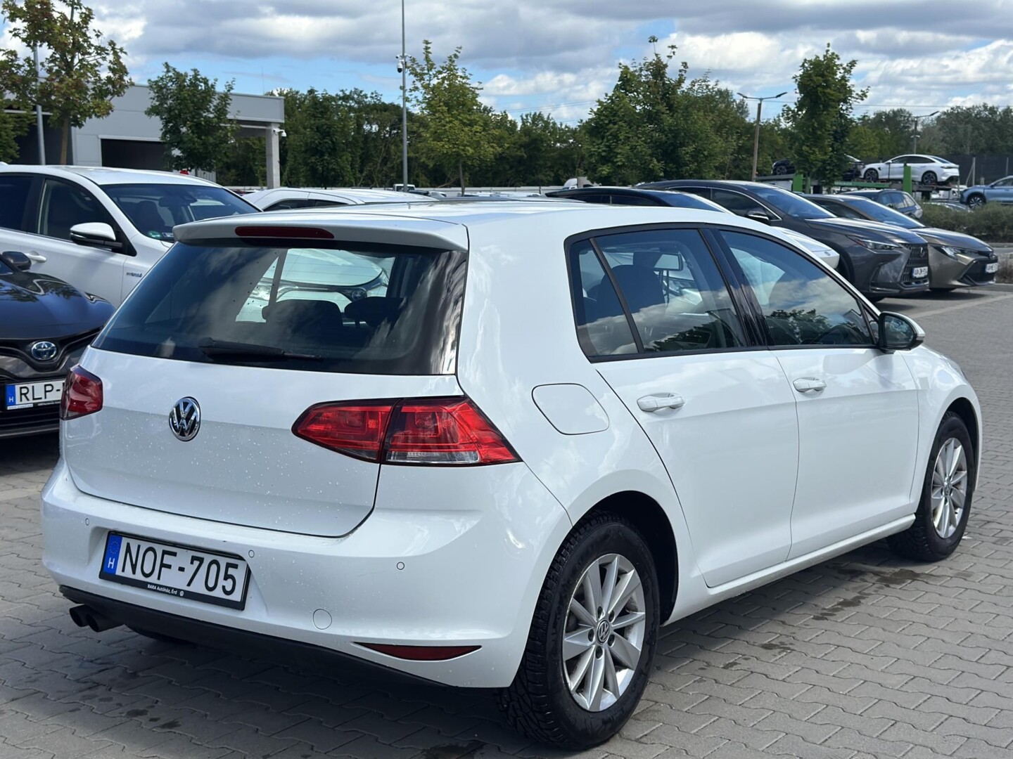 Volkswagen Golf