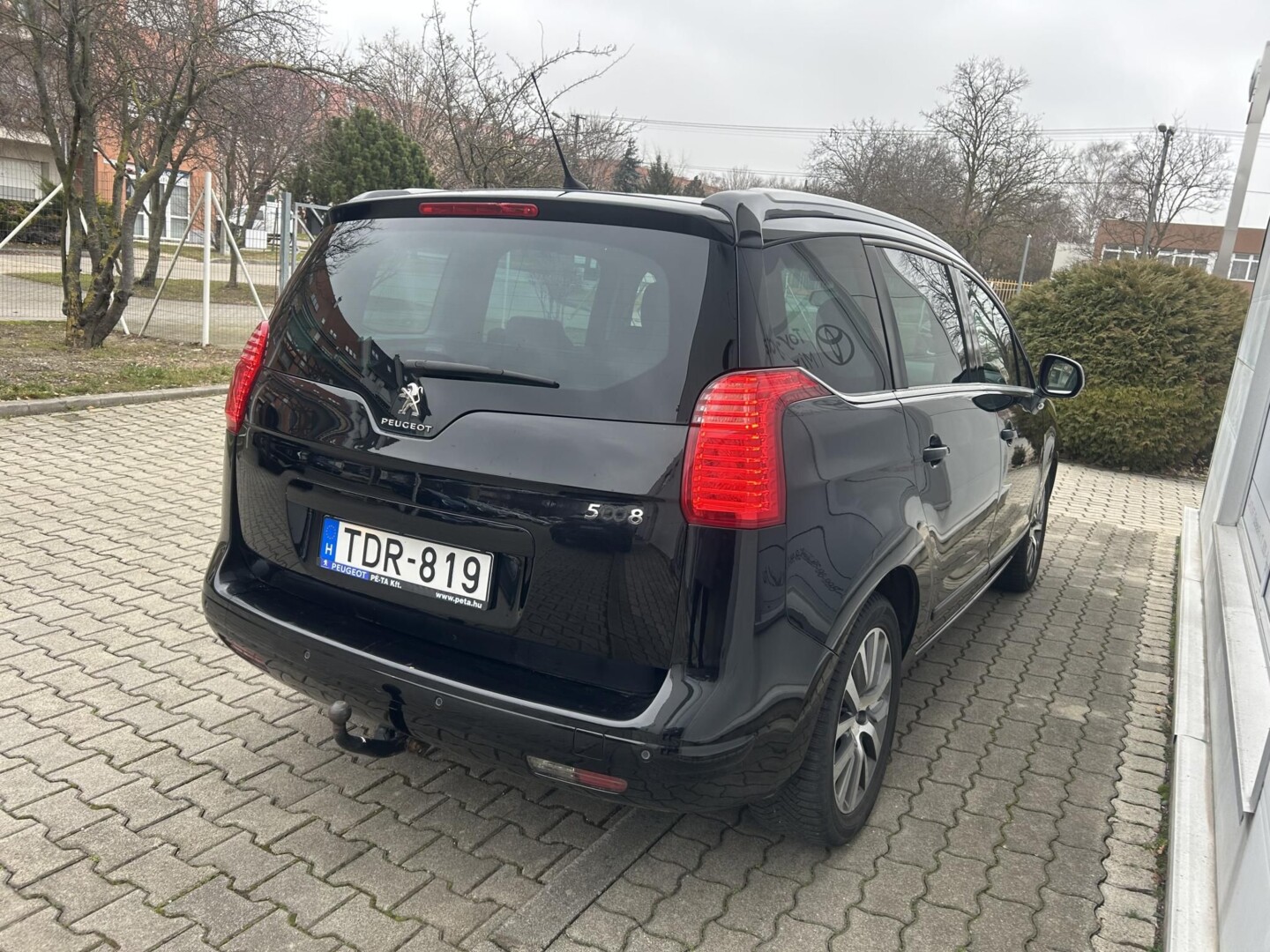 Peugeot 5008