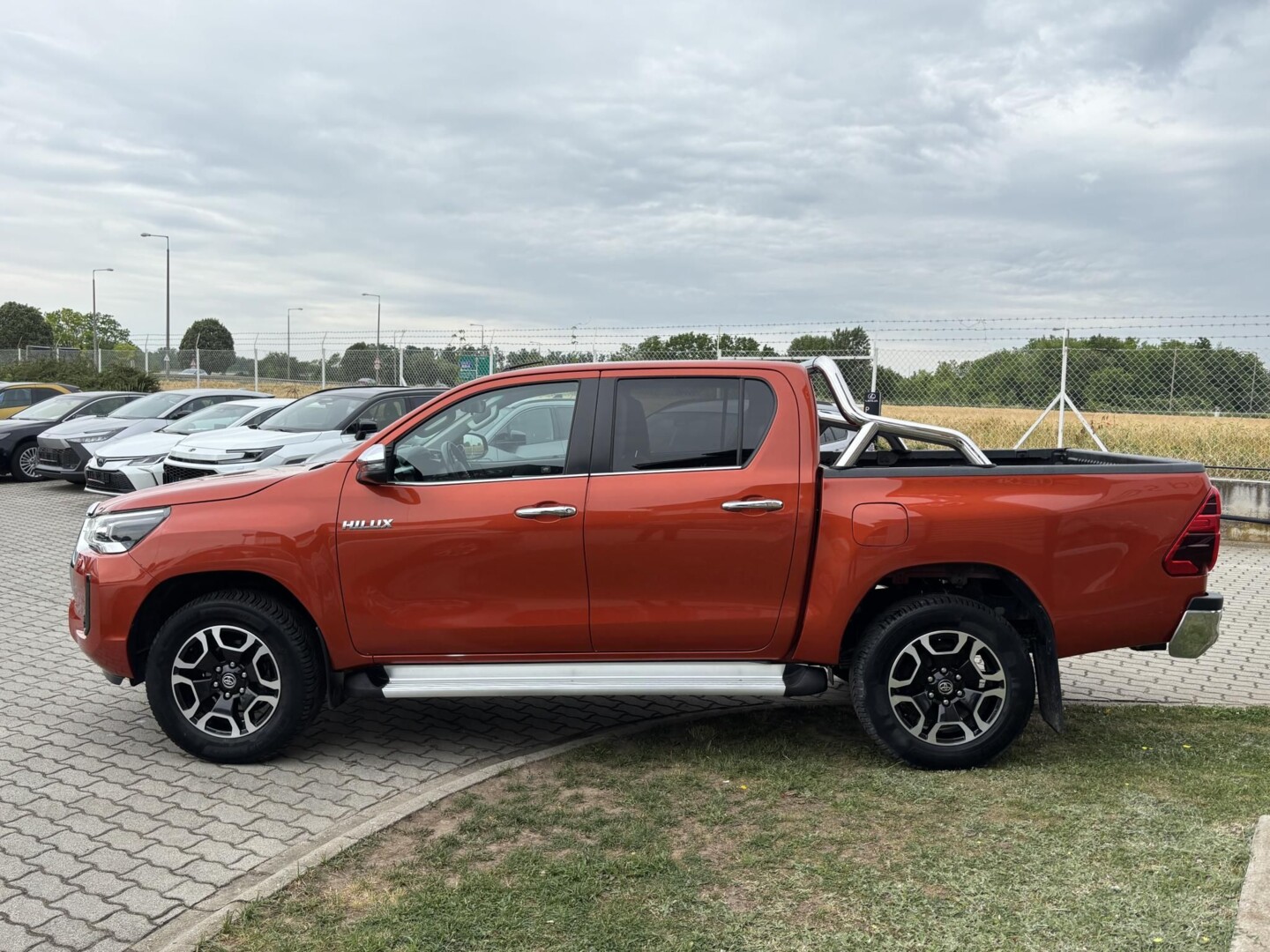 Toyota Hilux