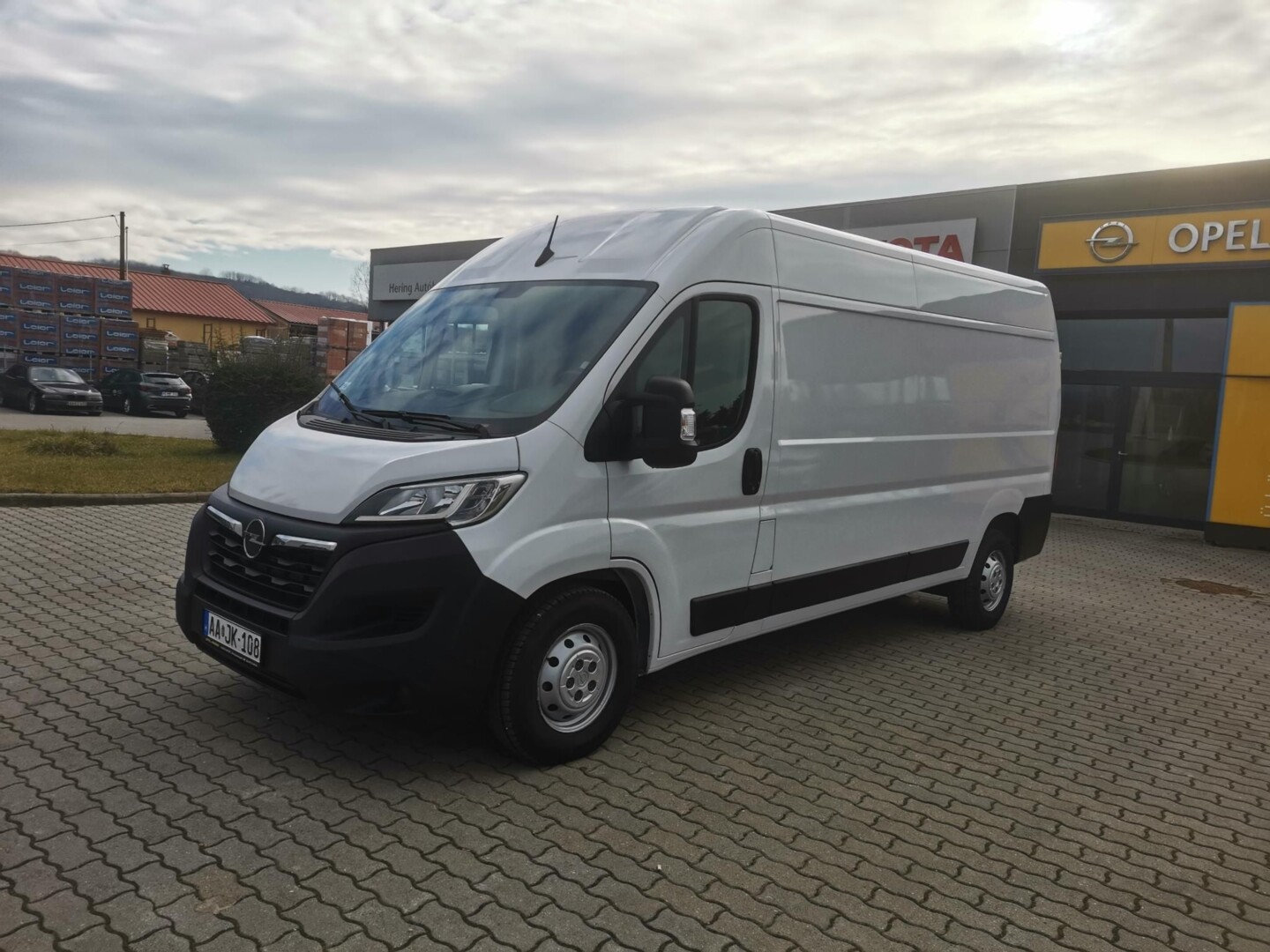 Opel Movano