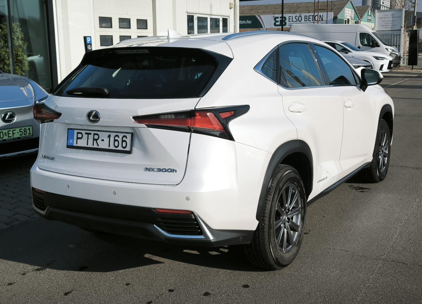 Lexus NX