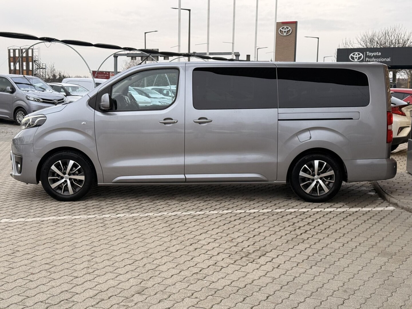 Toyota PROACE
