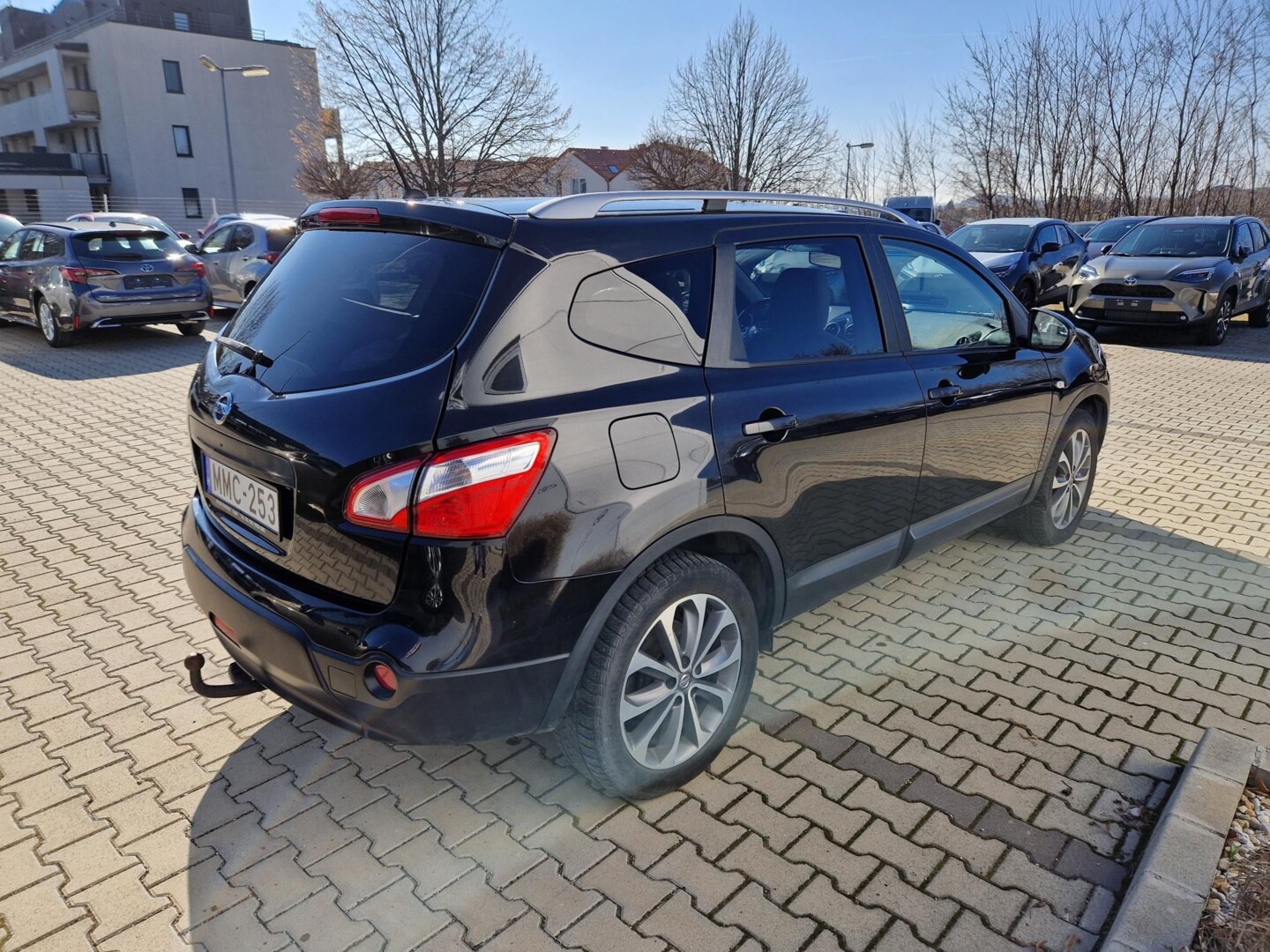 Nissan Qashqai+2