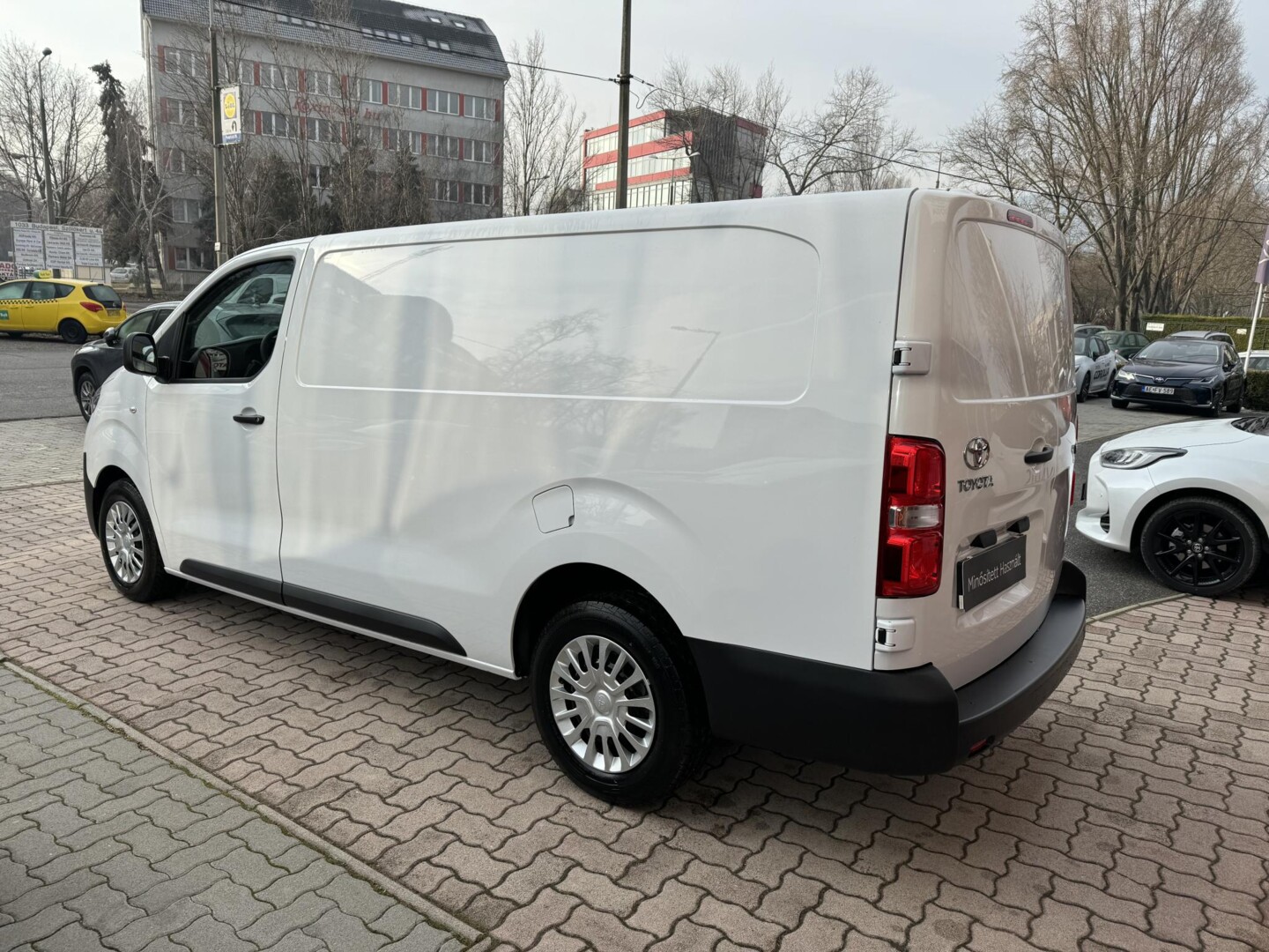 Toyota PROACE