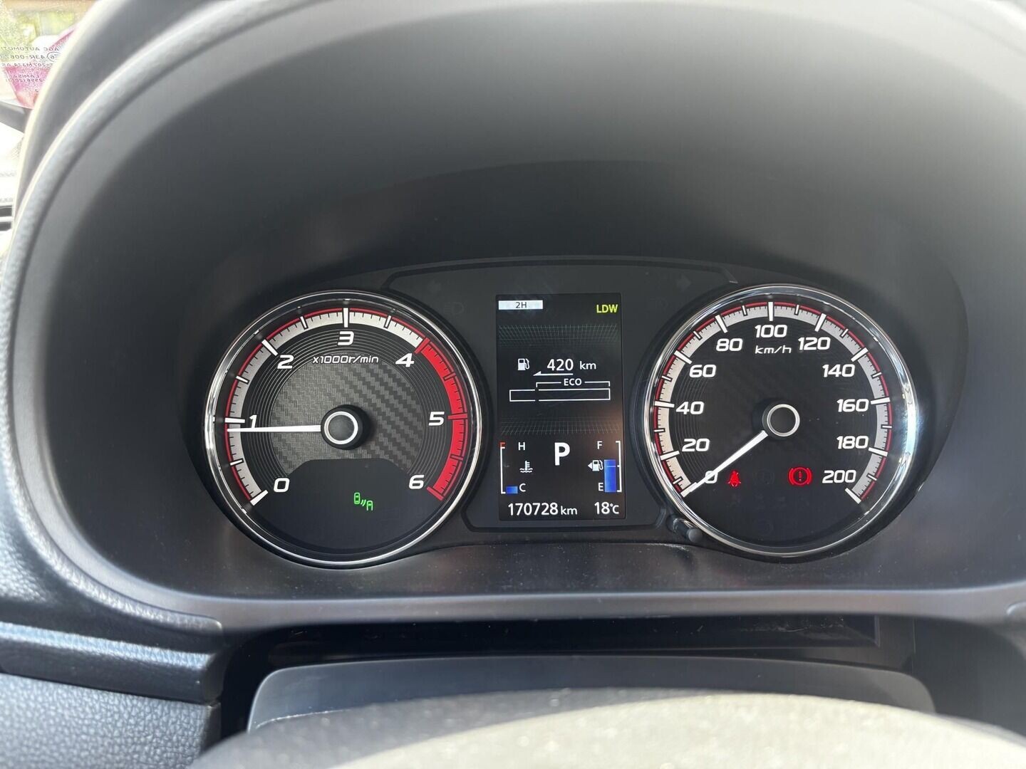 Mitsubishi L200