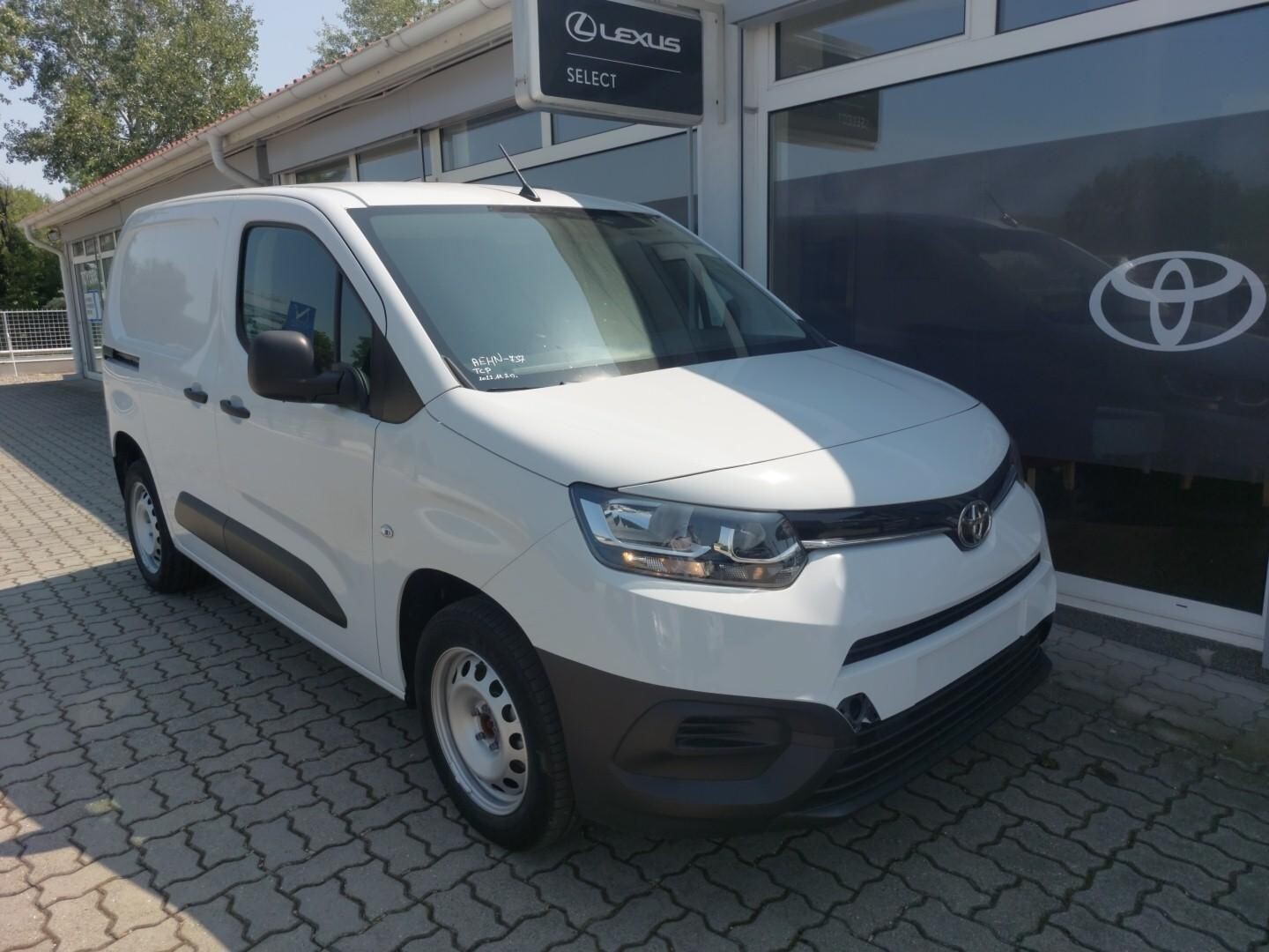 Toyota PROACE