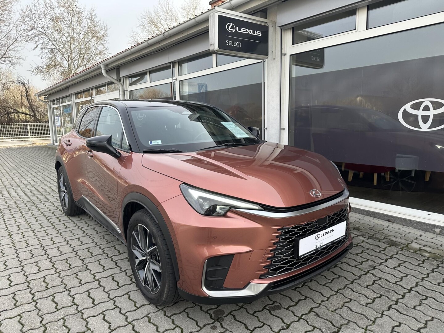 Lexus LBX