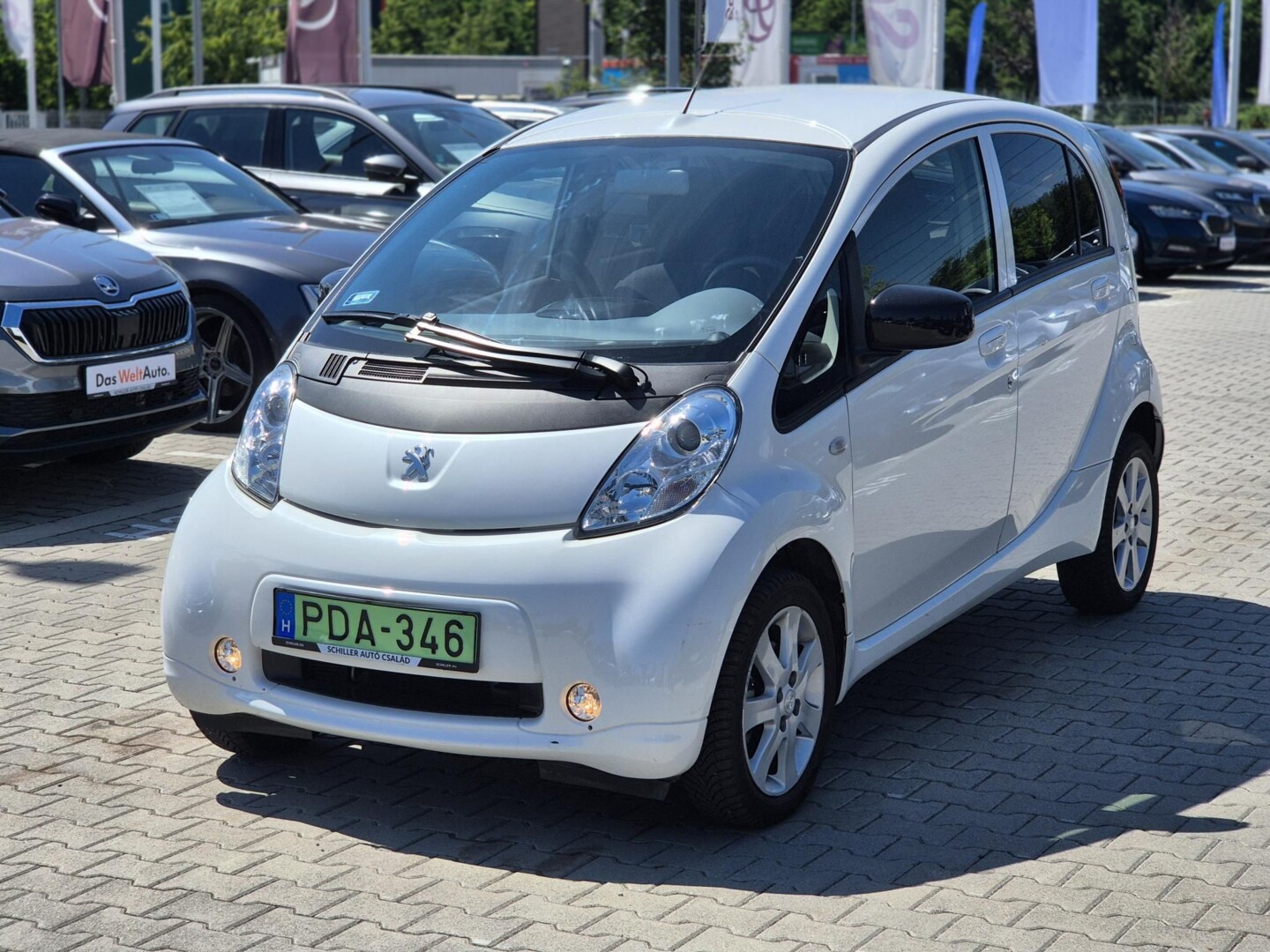 Peugeot iOn