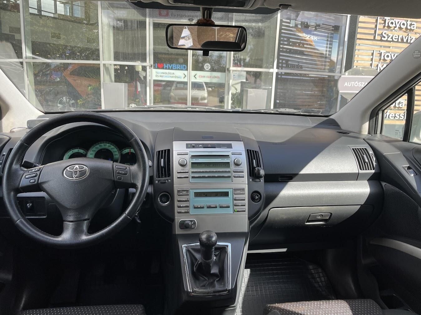 Toyota Corolla Verso